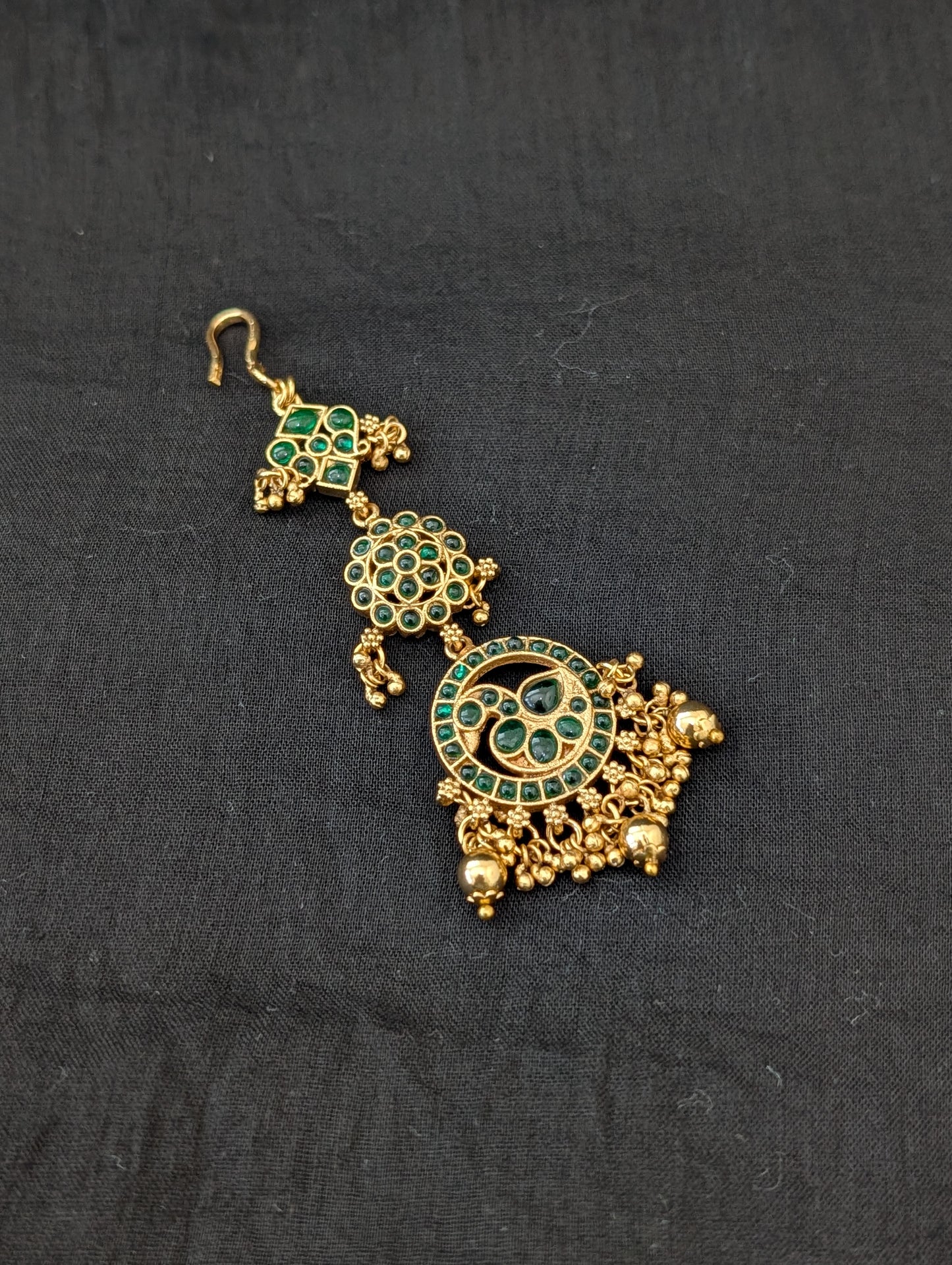Peacock design Antique Green Kemp Maang Tikka
