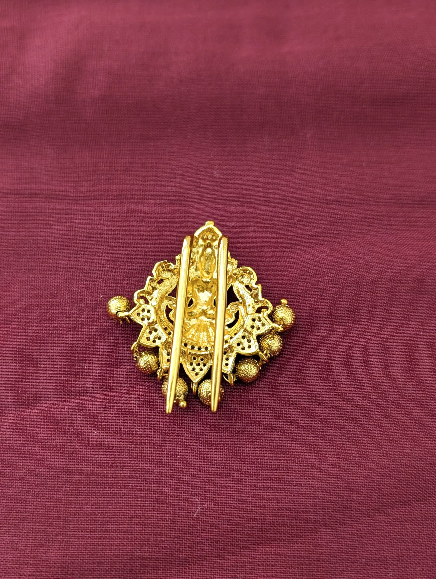 Antique Gold plated Medium Clip on Hair Brooch - D3