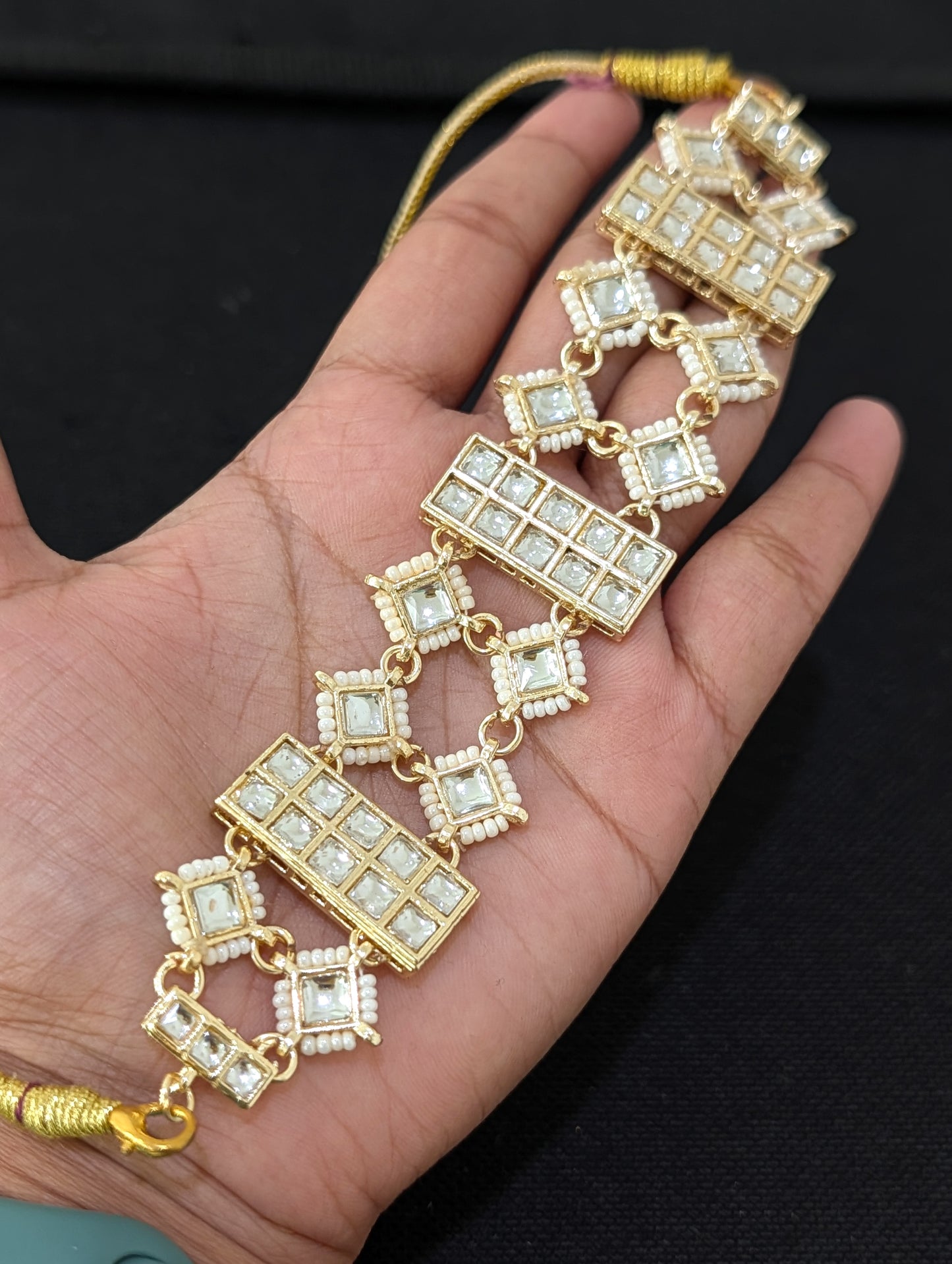 Glass kundan Choker Necklace - D1