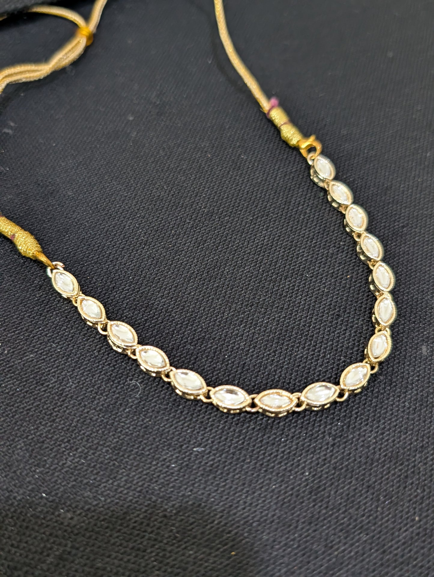 Glass kundan Choker Necklace - D2