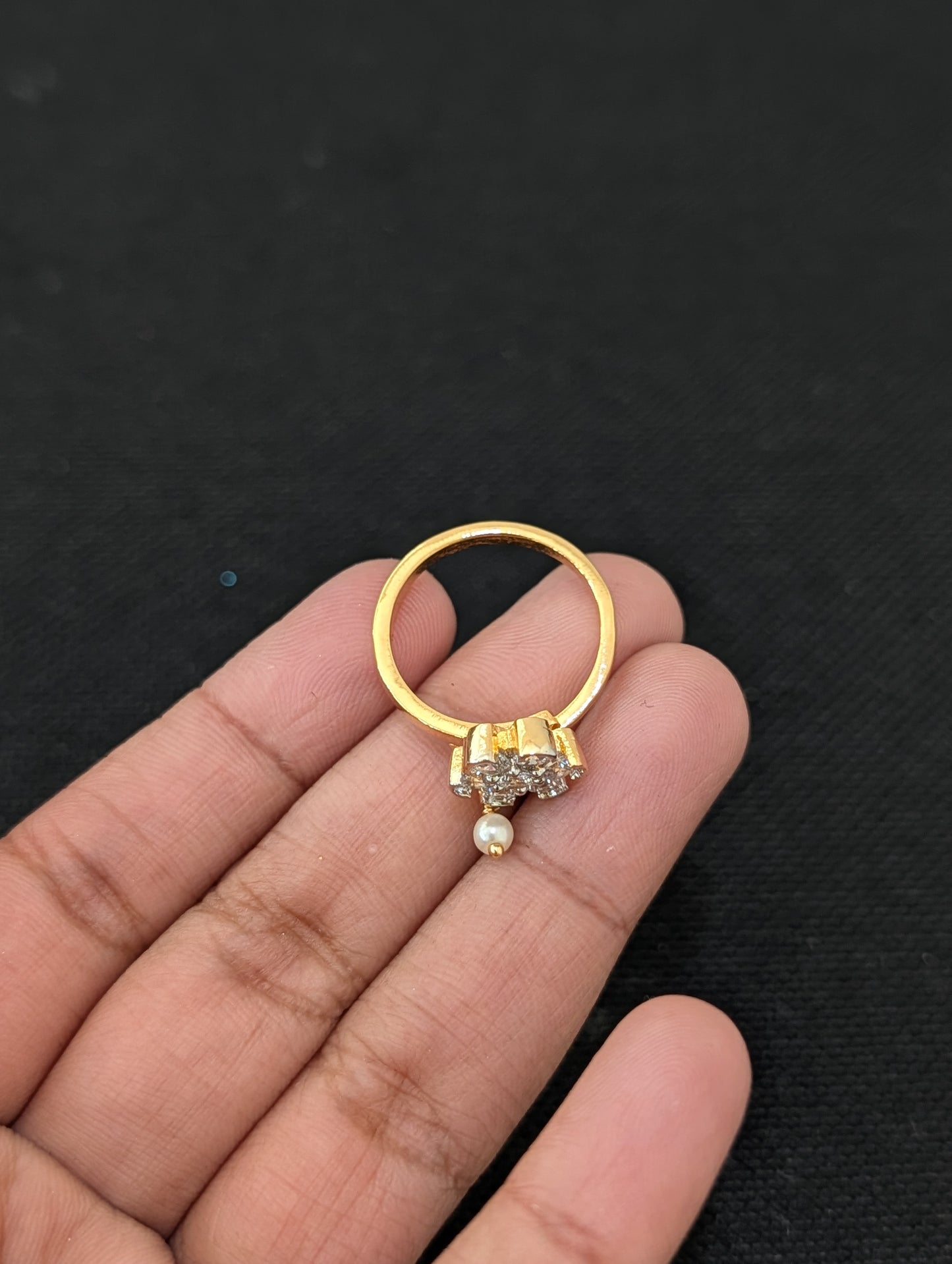 Flower design White CZ Adjustable Finger ring
