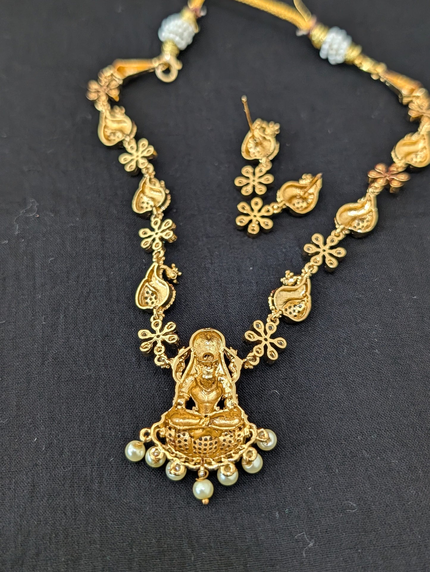 Bright gold plated Lakshmi ji Choker set