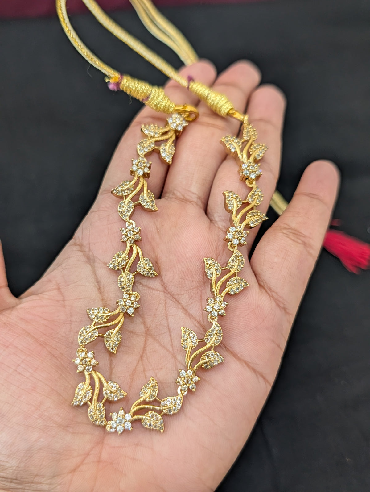 Leaf design Antique CZ Choker Necklace set - Simpliful