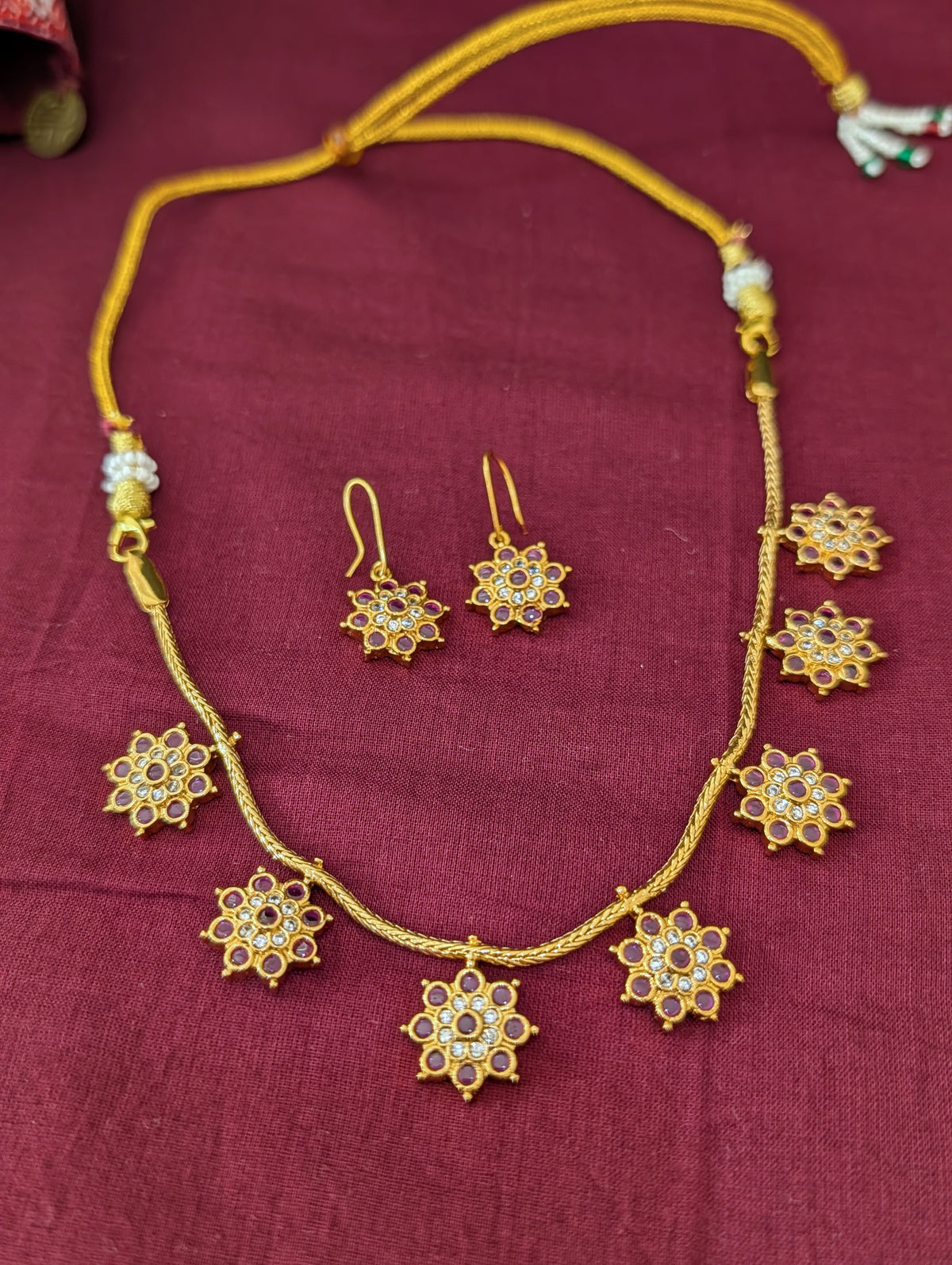 Minimalistic Kemp CZ Choker Necklace set