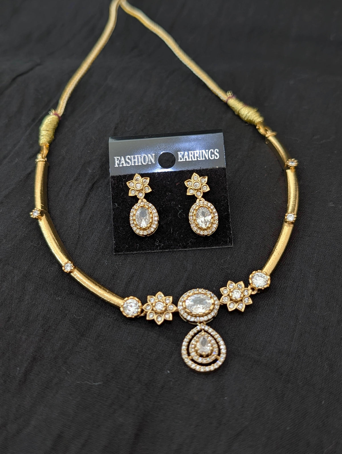 Antique Hasli CZ Choker Stud set - D2