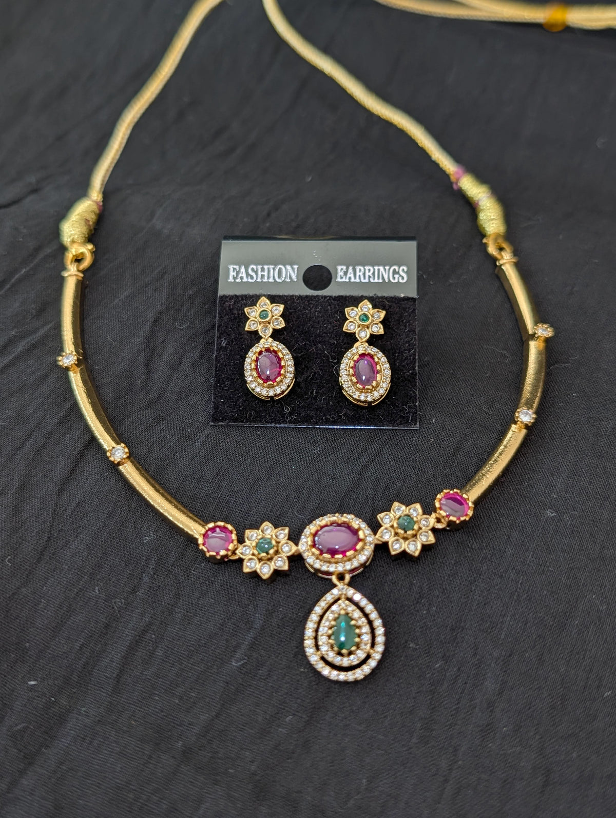Antique Hasli CZ Choker Stud set - D2