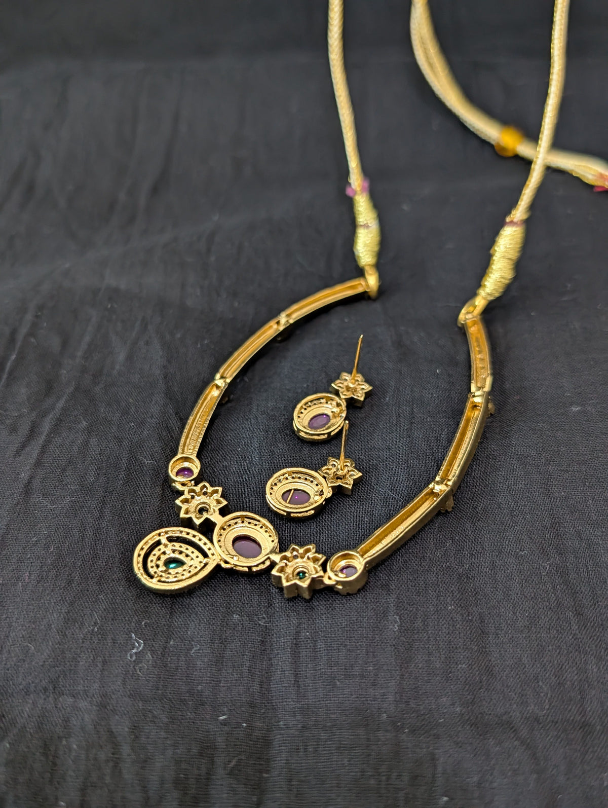 Antique Hasli CZ Choker Stud set - D2