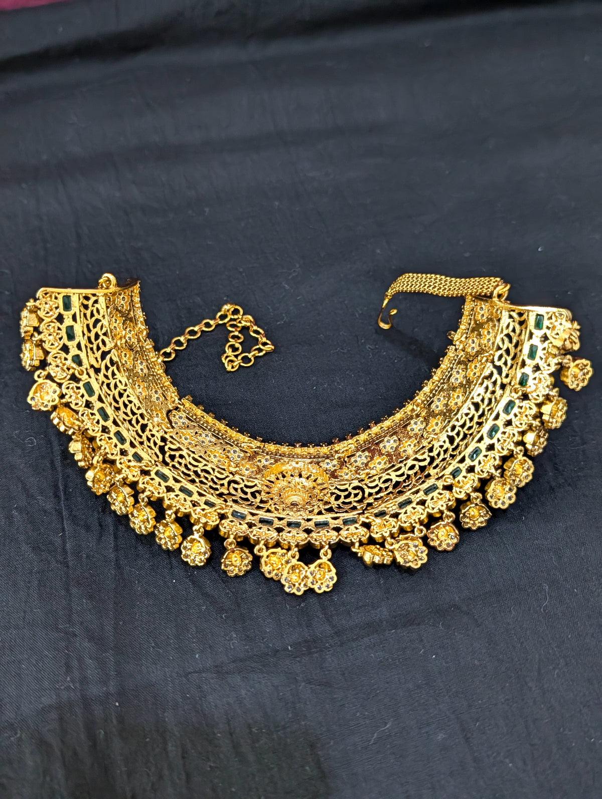 Grand Bridal Broad Choker Large Jhumka set