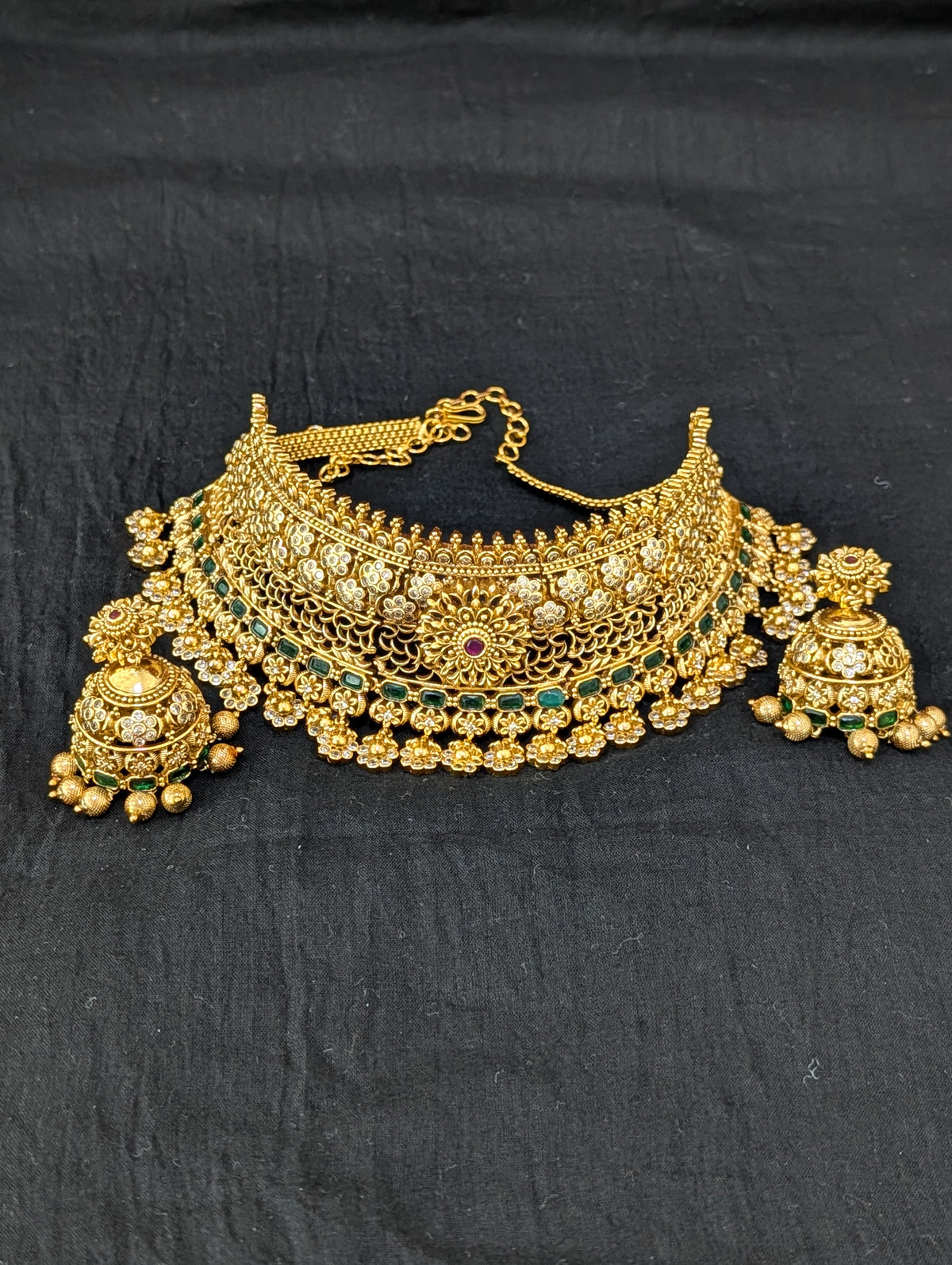Grand Bridal Broad Choker Large Jhumka set