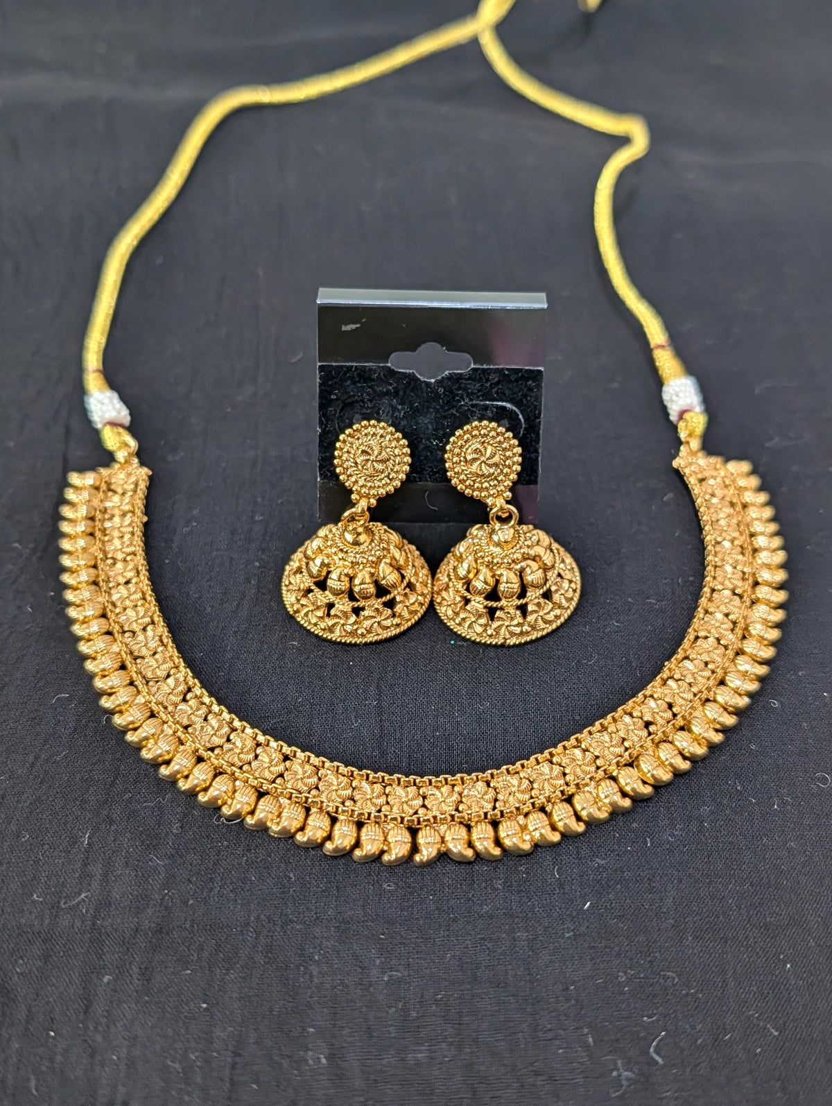 Evergreen Mango Choker Jhumka set