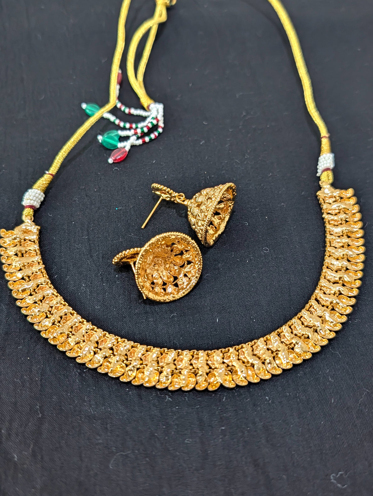 Evergreen Mango Choker Jhumka set