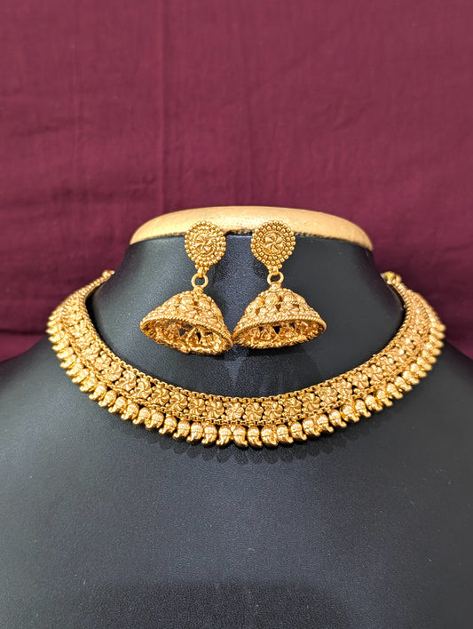 Evergreen Mango Choker Jhumka set