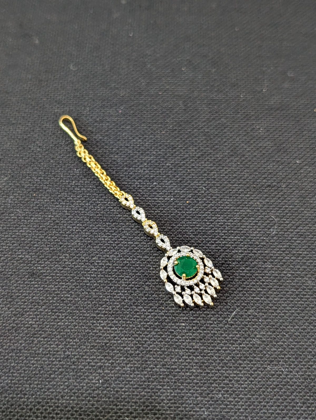 Dual tone gold plated CZ Round Tikka