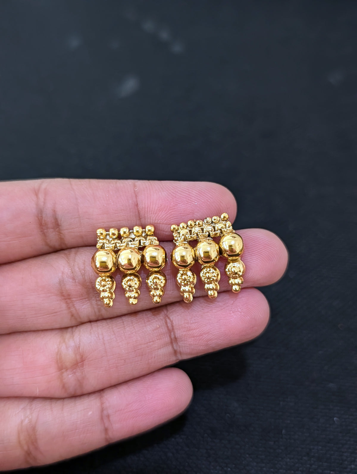 Gold plated spike design Choker Stud set