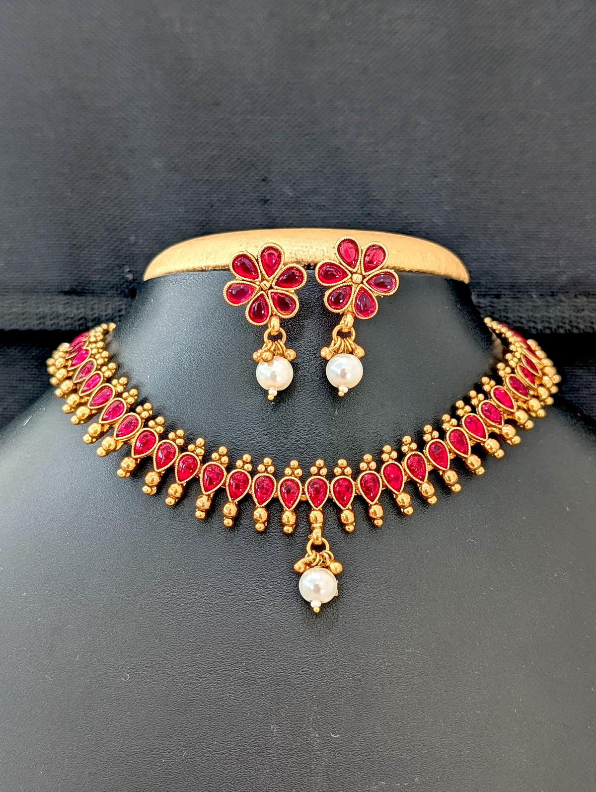 Teardrop Kemp Choker Stud set