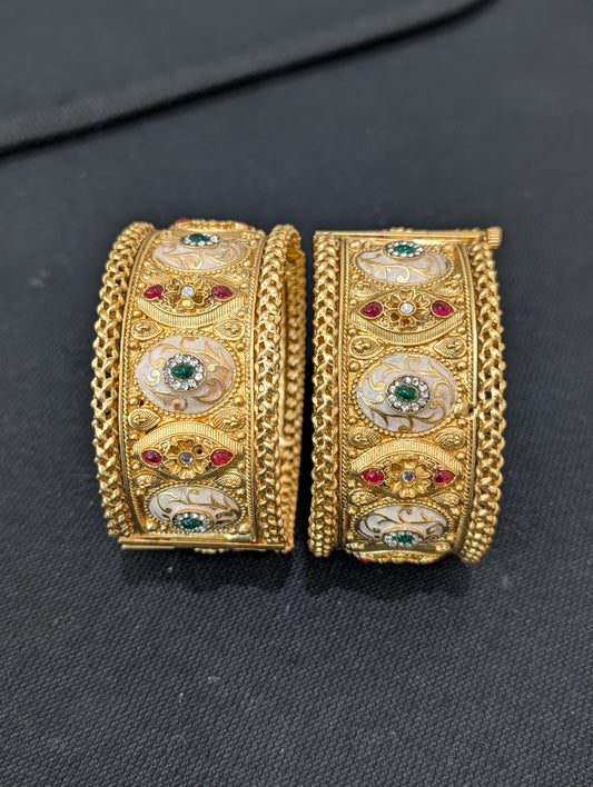 Rajwadi polish Traditional Broad Openable Bangles - 2x6 size