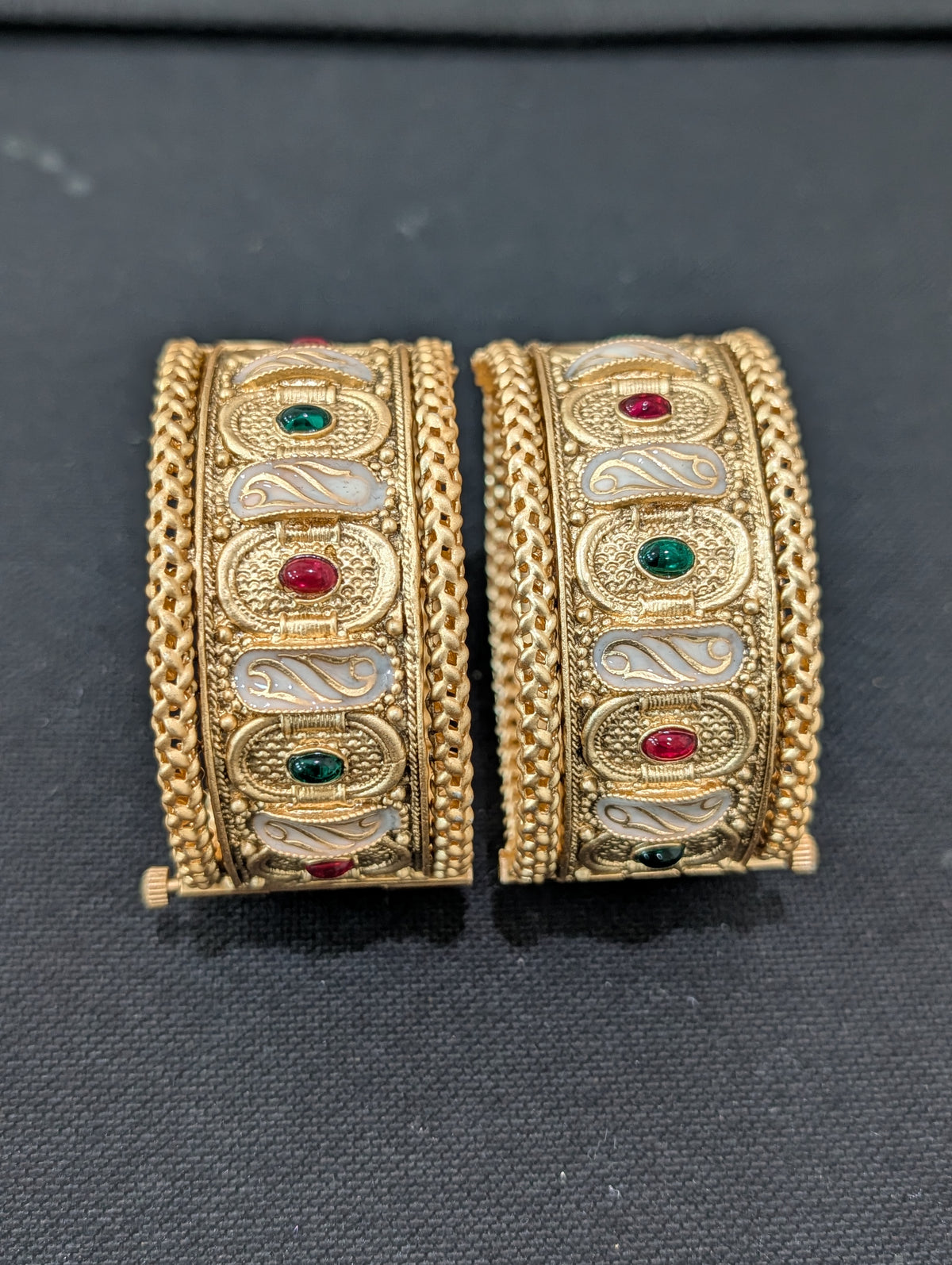 Rajwadi polish Traditional Broad Openable Bangles - 2x4 size