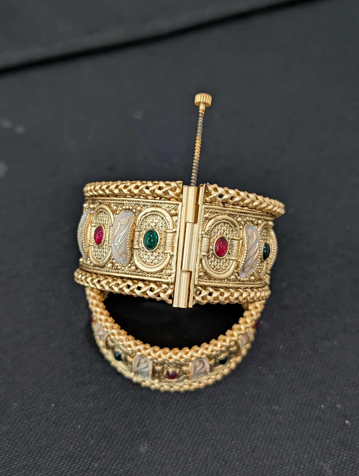 Rajwadi polish Traditional Broad Openable Bangles - 2x4 size