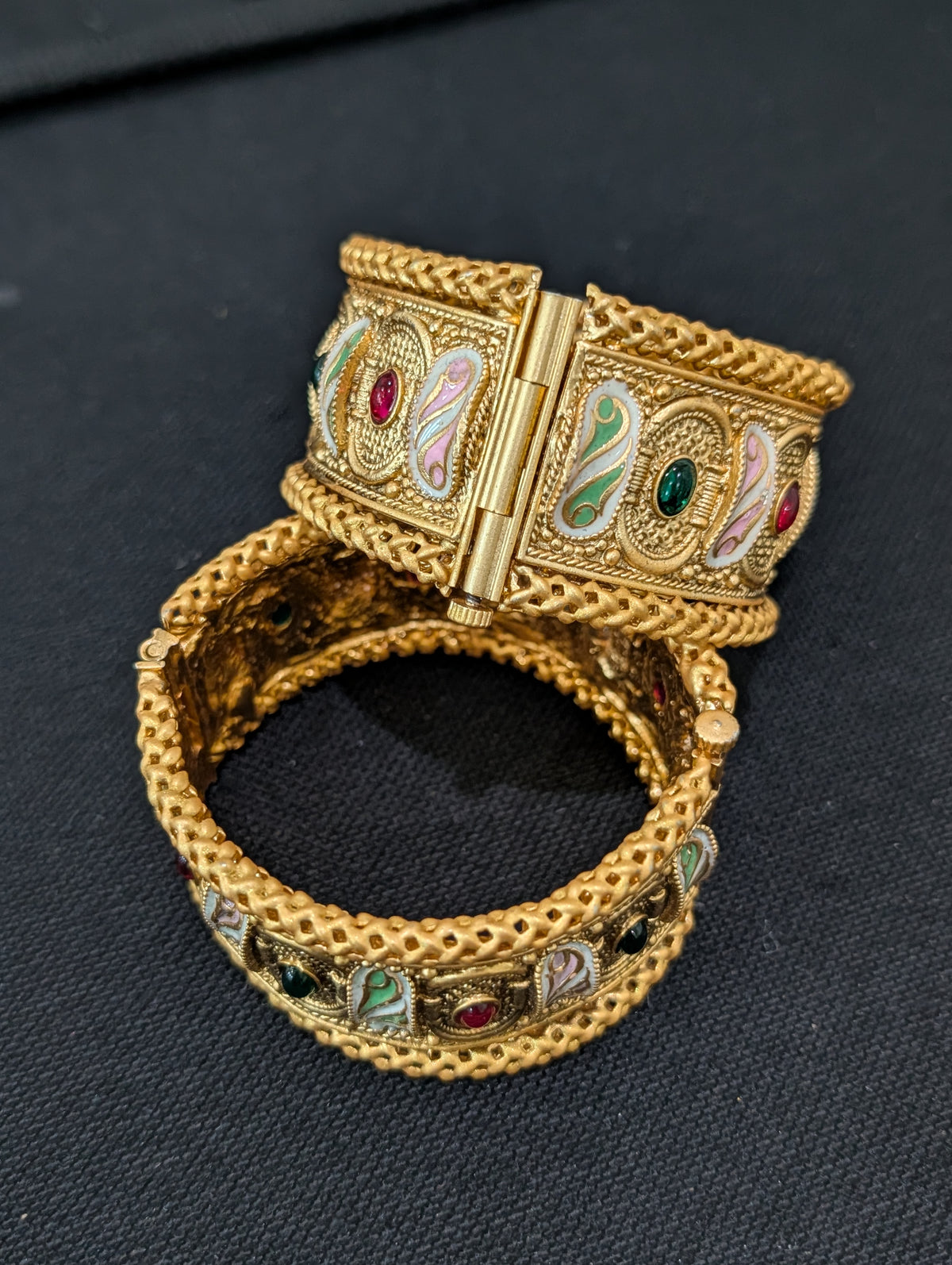 Rajwadi polish Traditional Broad Openable Bangles - 2x4 size