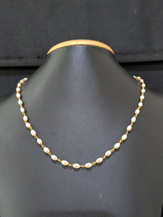 Single strand Pearl Casual Choker Necklace