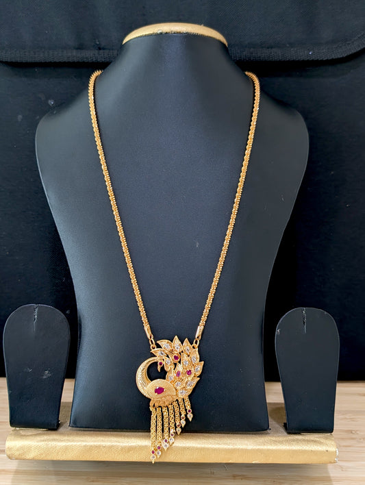 Micro gold plated CZ Pendant necklace - Single Peacock - Simpliful