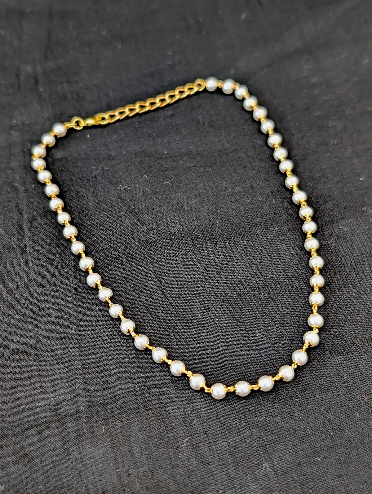 Single strand Round Pearl Casual Choker Necklace - Simpliful