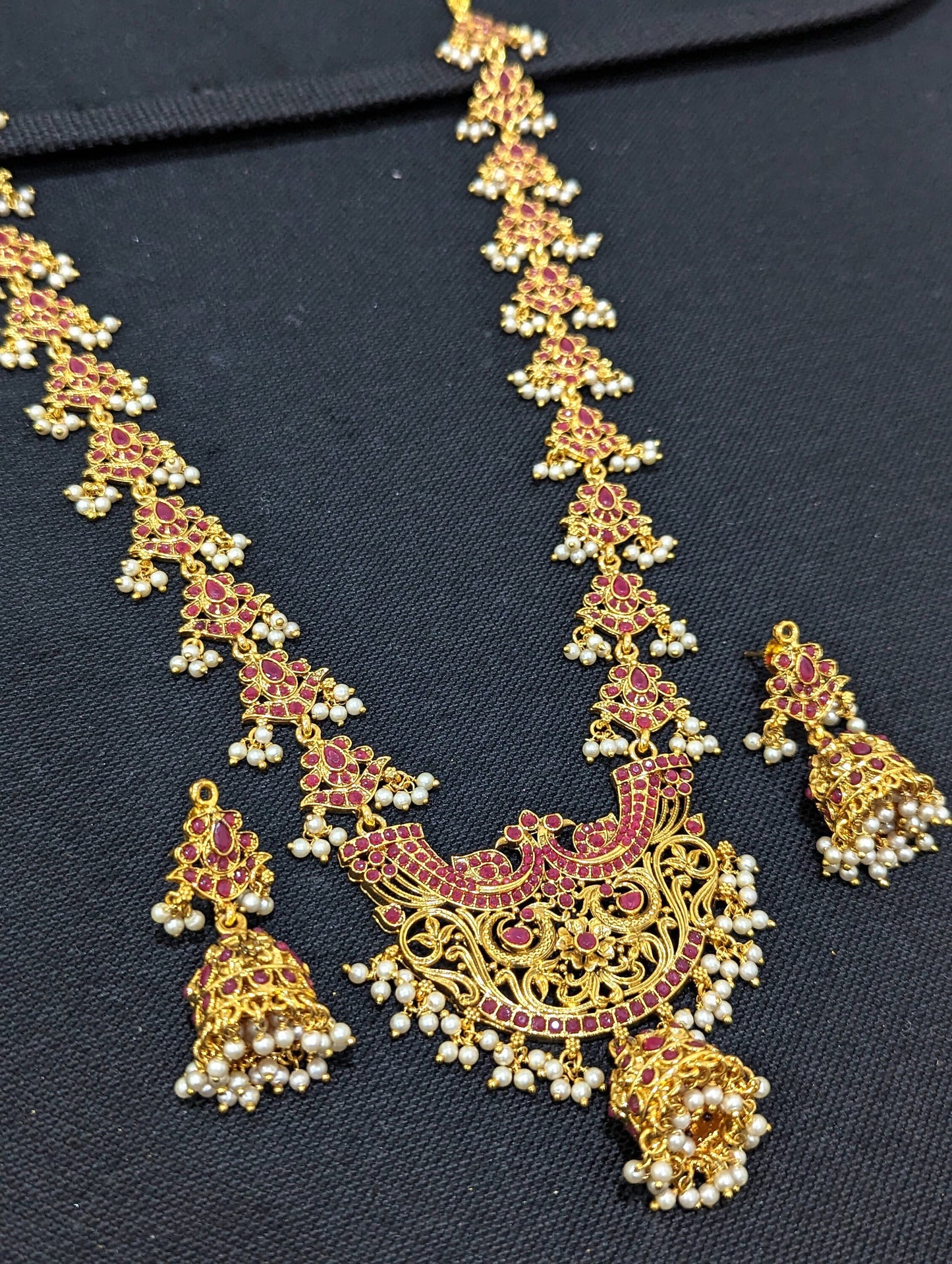 Guttapusalu Peacock Kemp stone Long Necklace and Earrings set