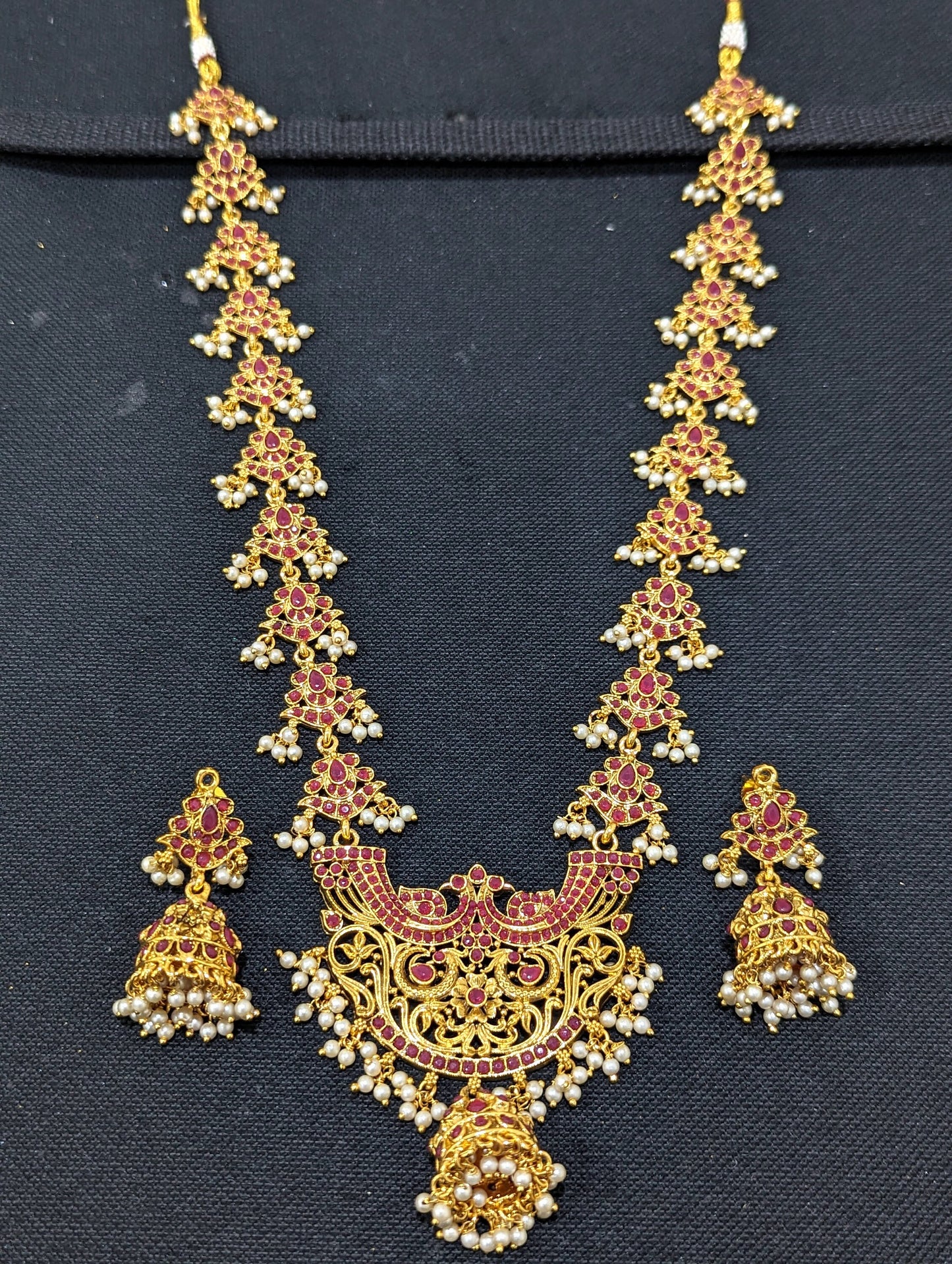 Guttapusalu Peacock Kemp stone Long Necklace and Earrings set