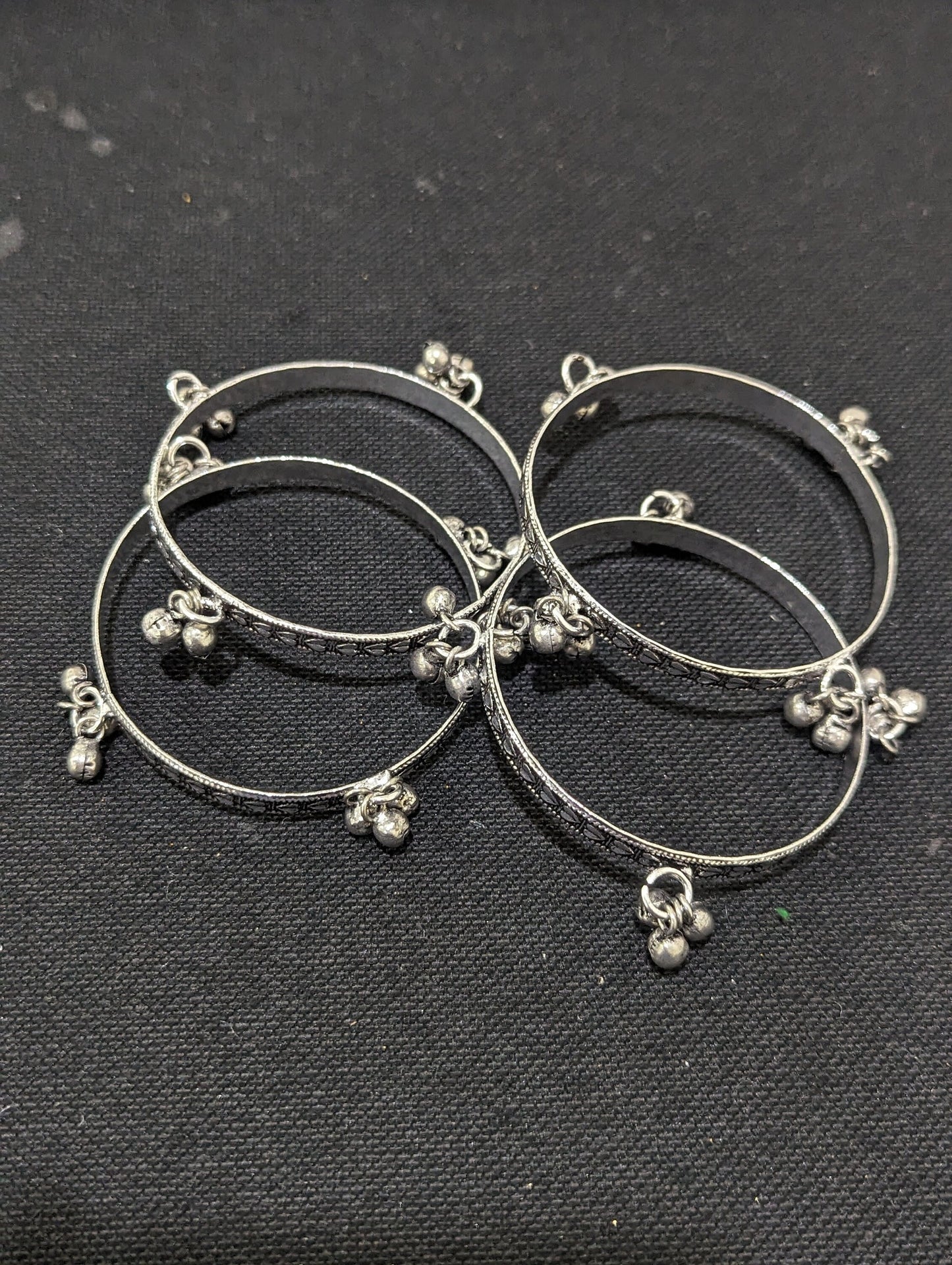 Oxidized silver ghunghru bead bangles