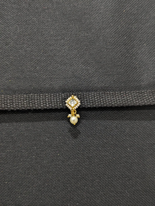 Diamond design Kundan Nose Pin -D2
