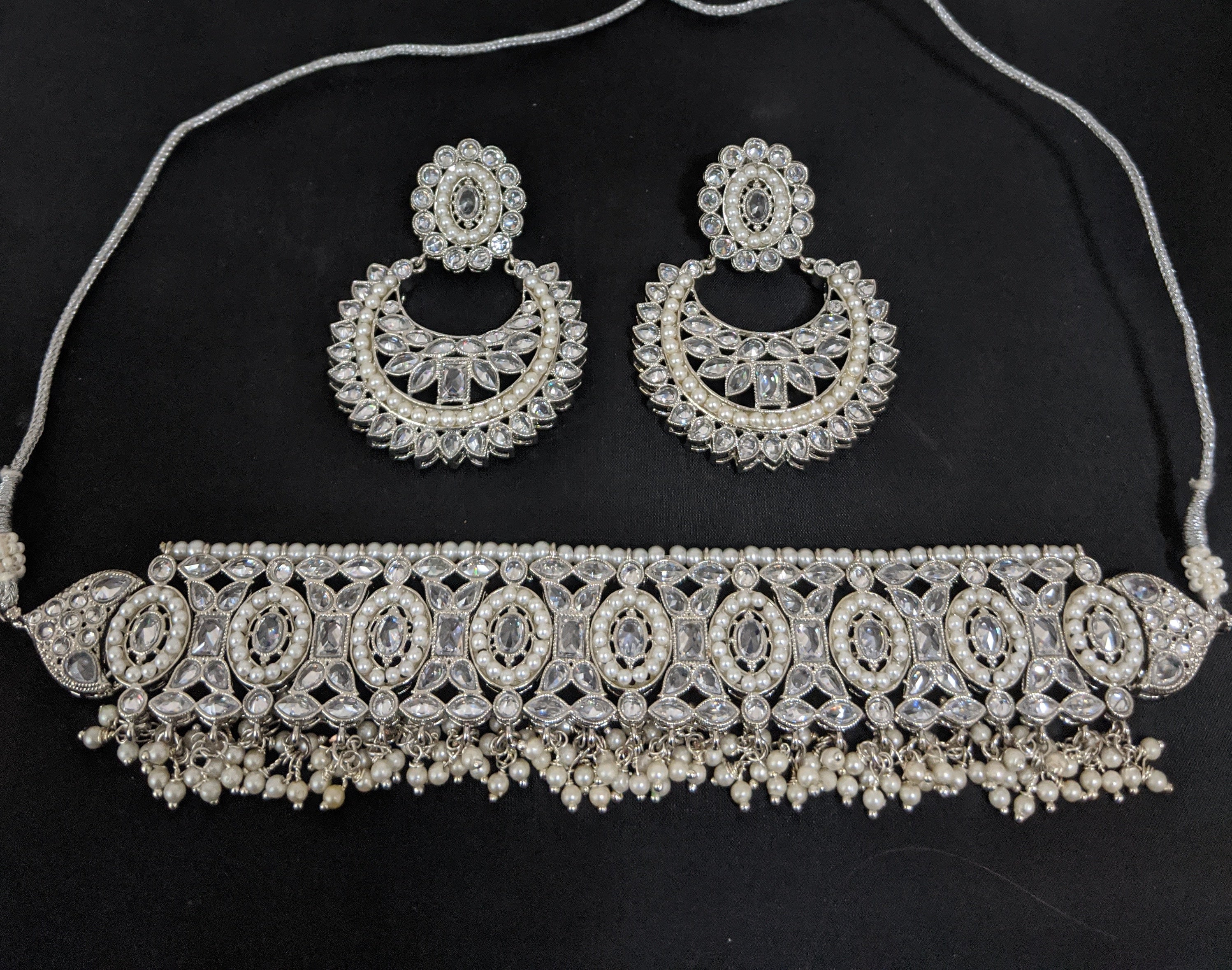 Silver rhodium polished - Chick collar style choker necklace and Ramleela  style earring set