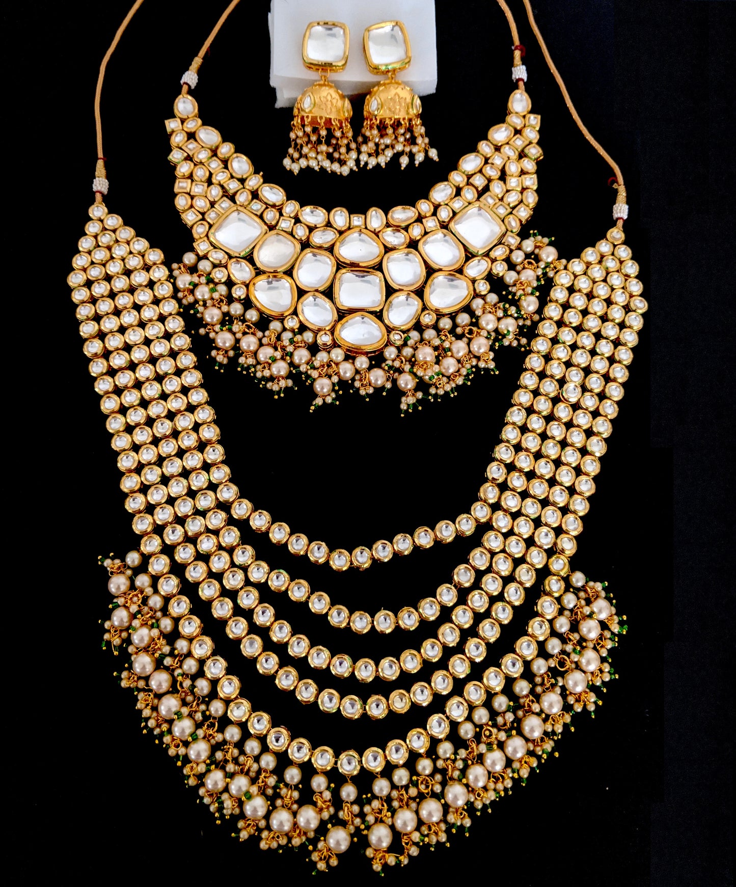 Heavy Bridal Set - Genuine kundan grandeur bridal necklaces and earring set with Maang Tikka - Simpliful
