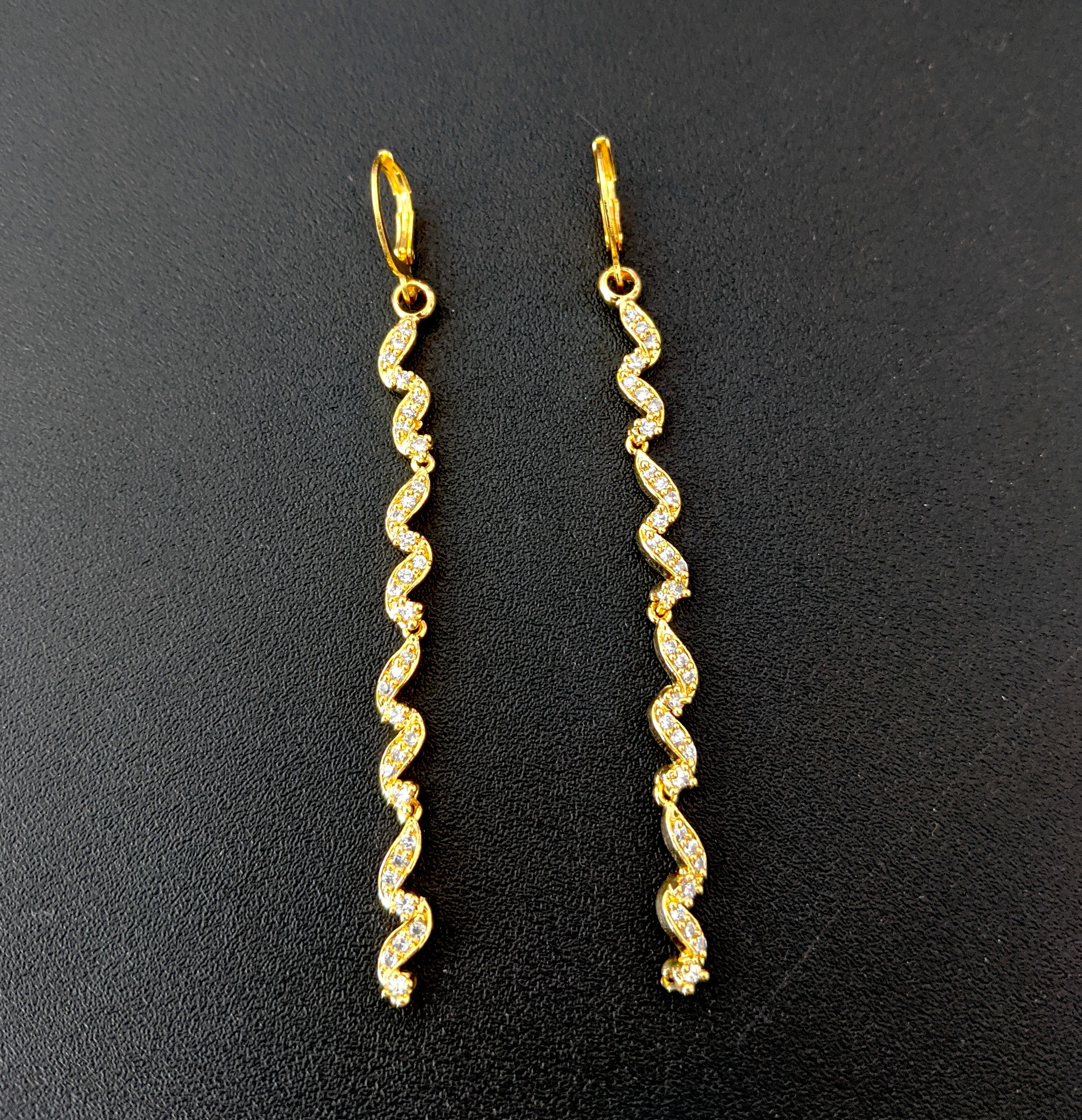 CHAIN EARRINGS – Alicebarning.com