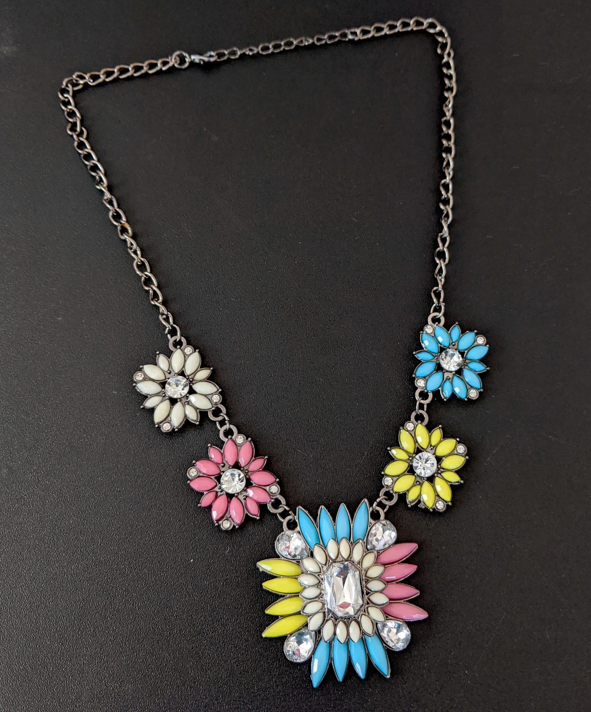 Black plating colorful plastic bead statement necklace - Simpliful
