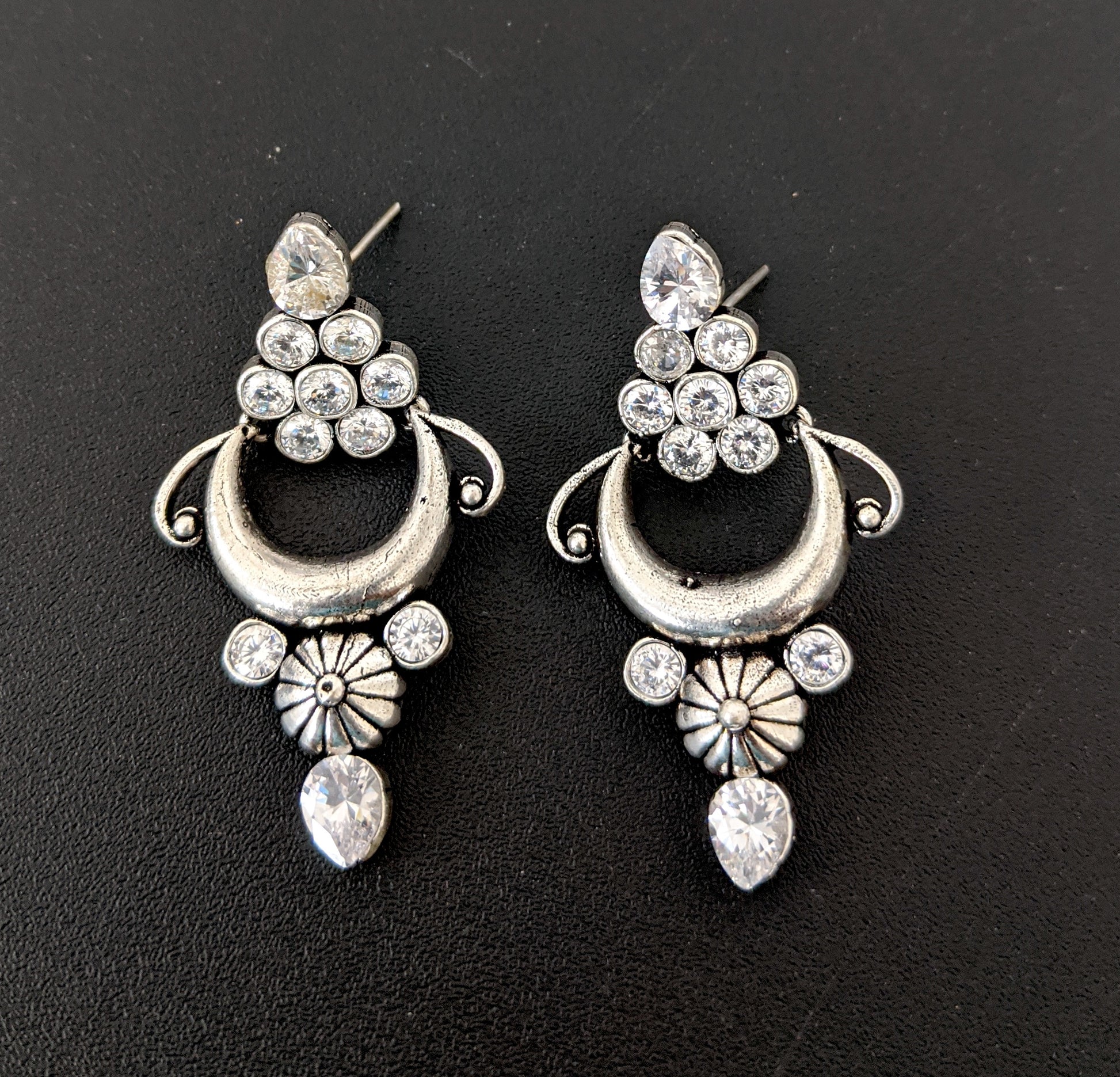 Oxidized White CZ stone fashion earring - Simpliful