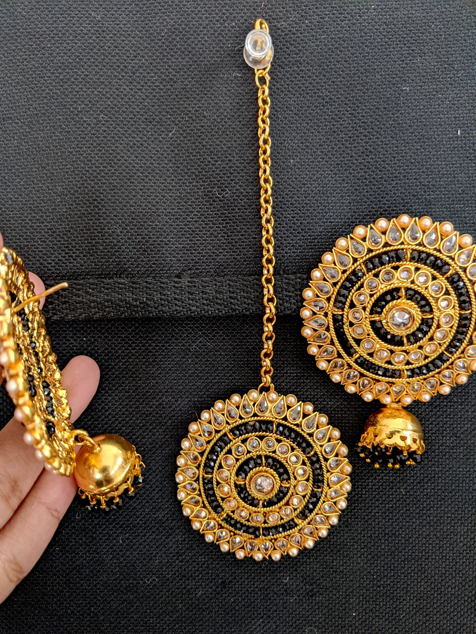 XXl Size stud with small jhumka hanging earring and maang tikka