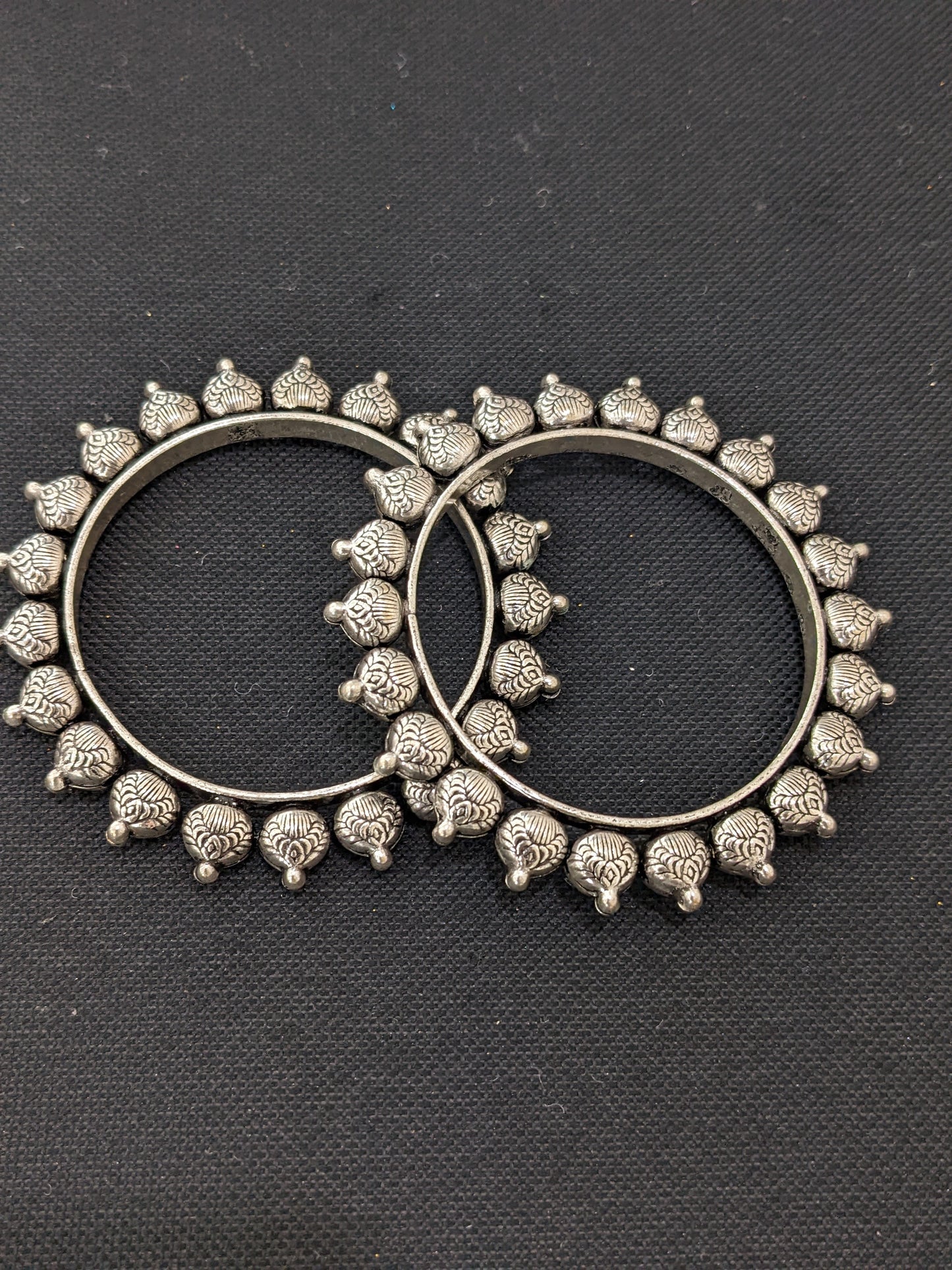 Oxidized silver pair bangles - Etched ball design