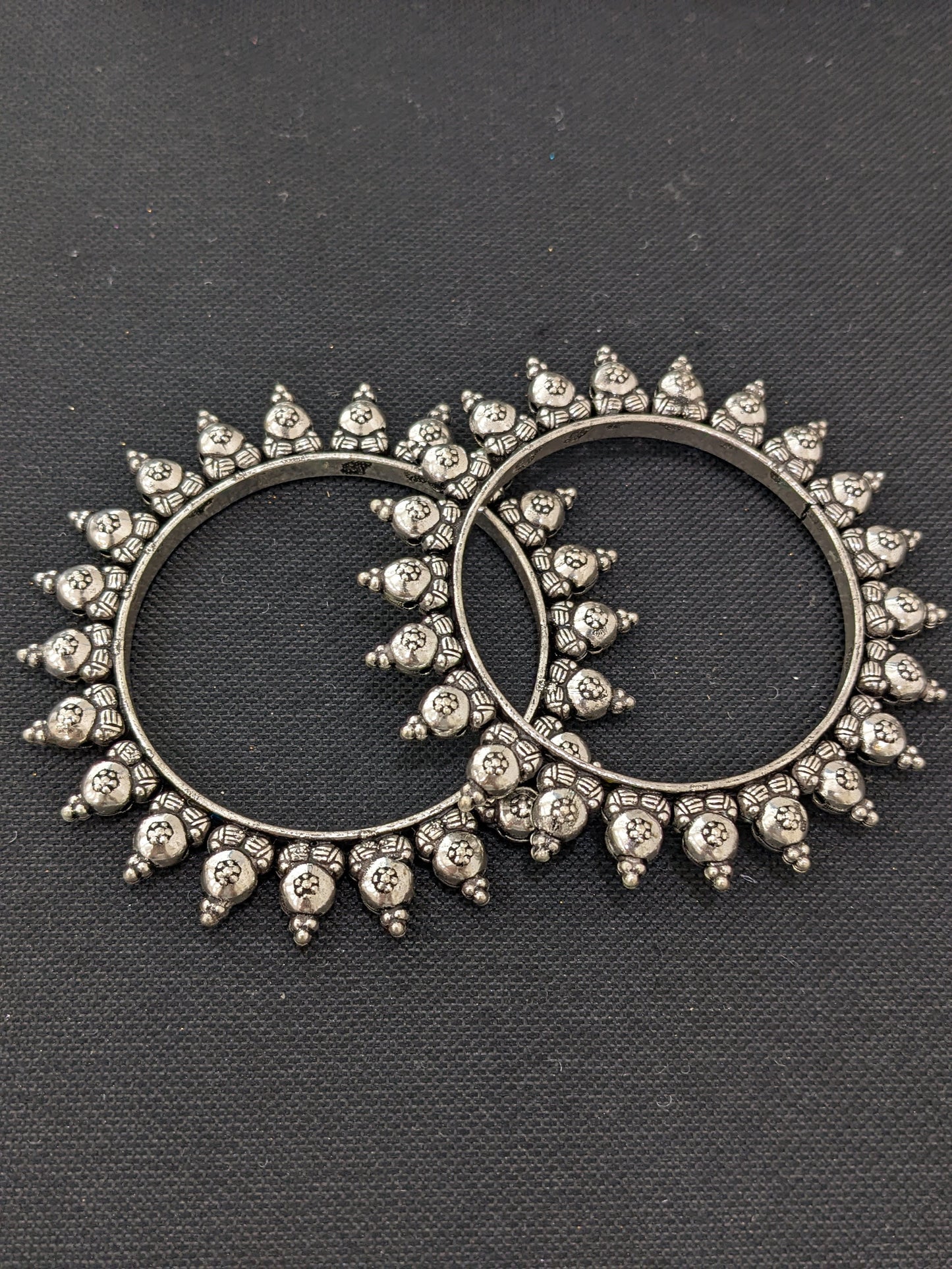 Oxidized silver pair bangles - Flower ball design