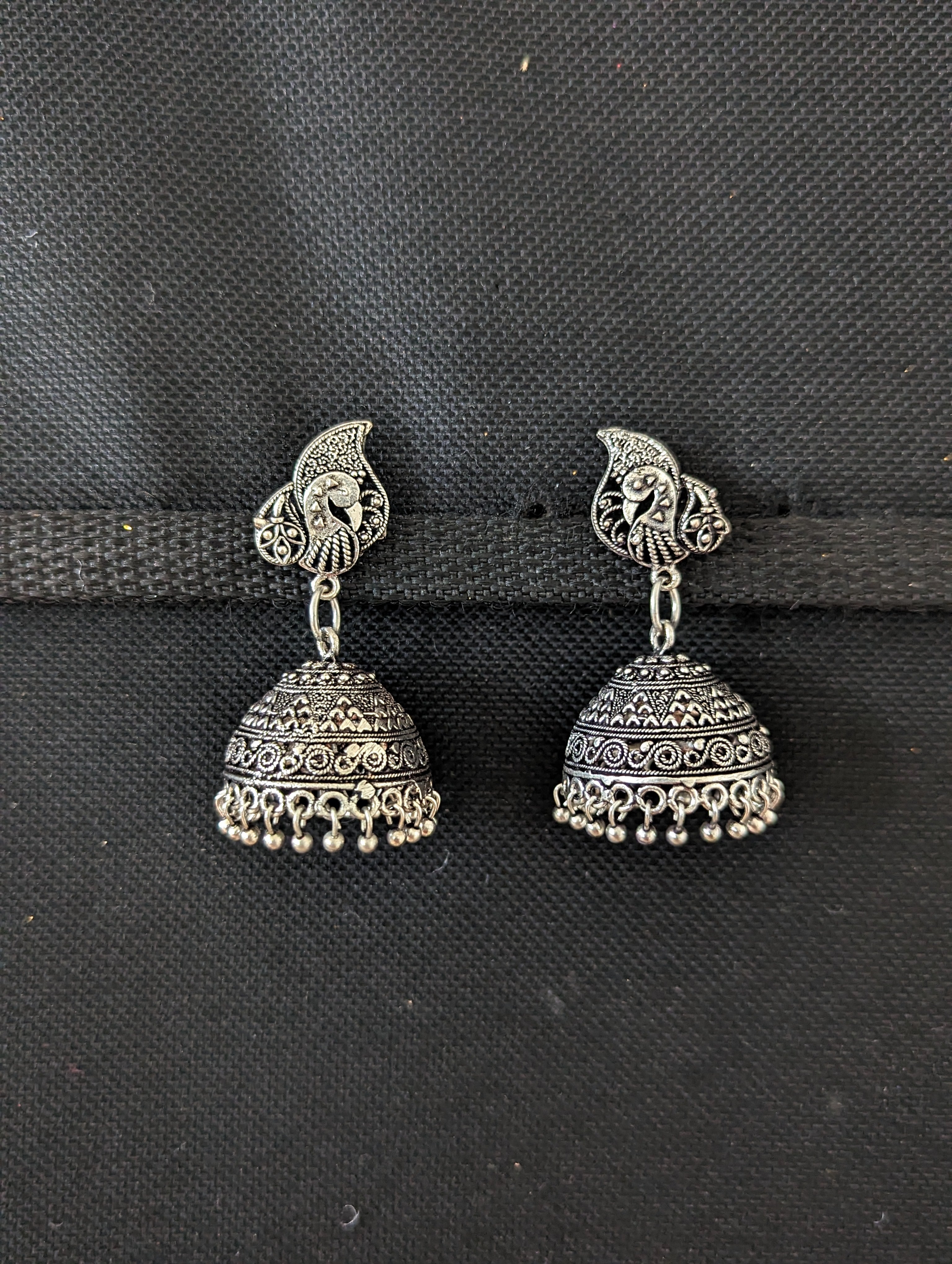 Buy Maati Classic Antique Oxidized Jhumki Earrings | Tarinika