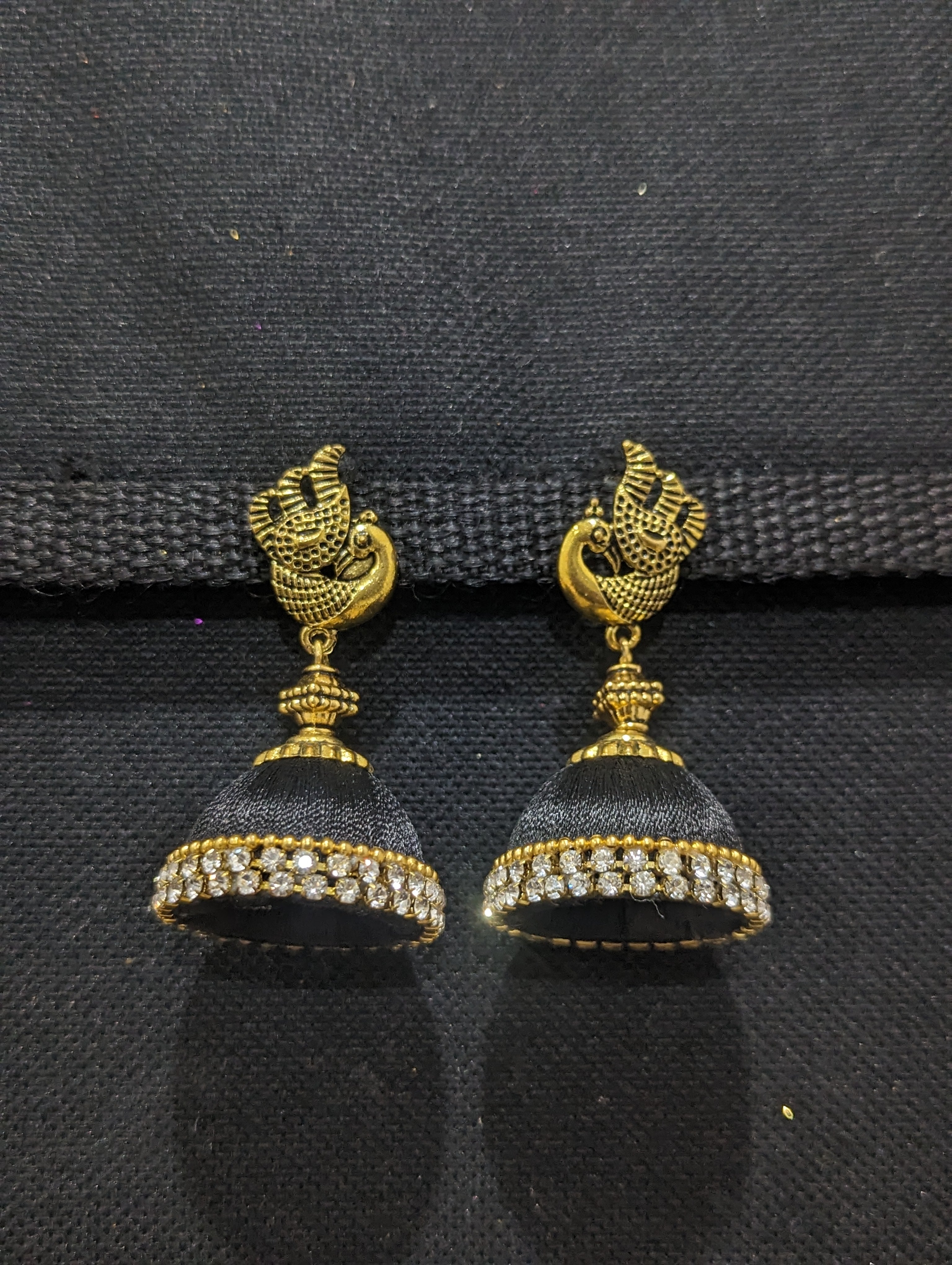 Buy Handmade Gold Jewellery Online from Senco Gold