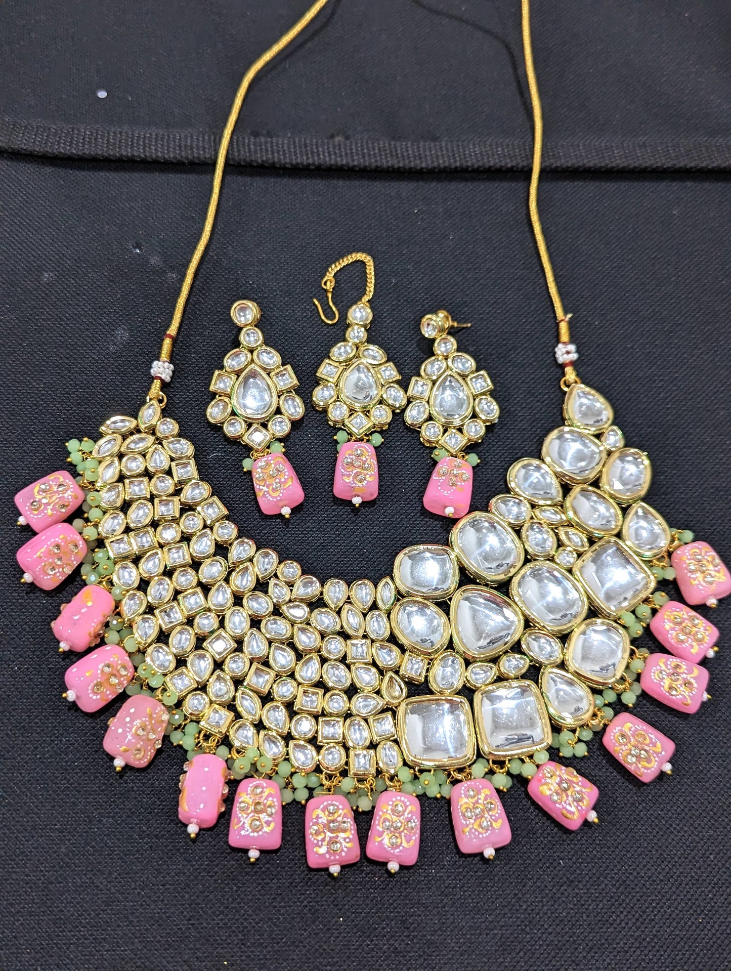 Grand Kundan Bridal Choker Set