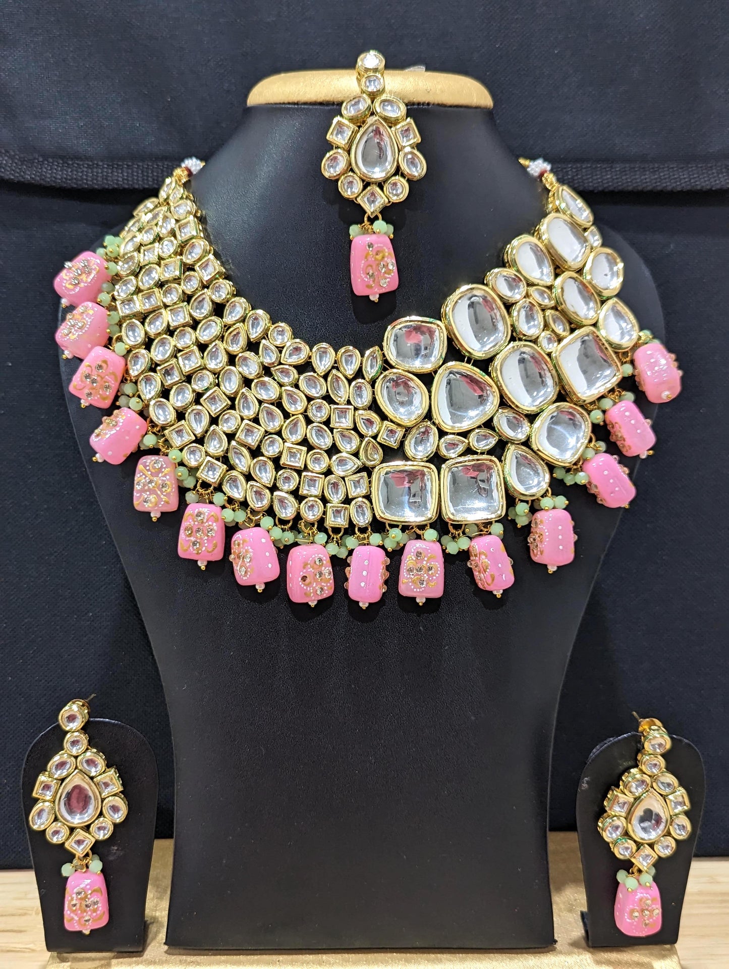 Grand Kundan Bridal Choker Set