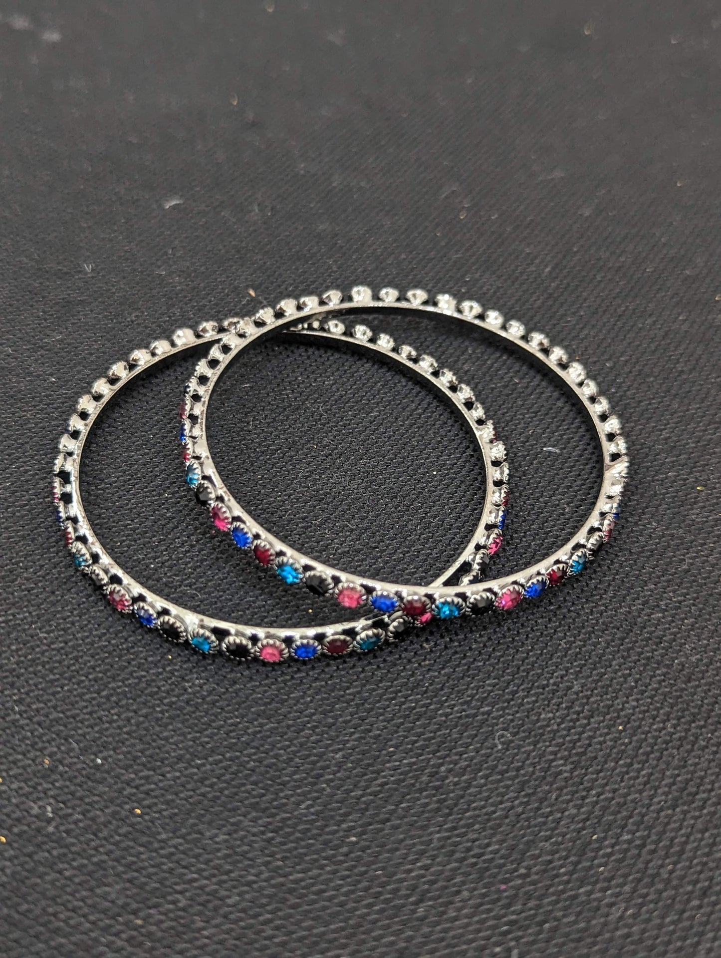 Multi color austrian crystal black plating thin bangles