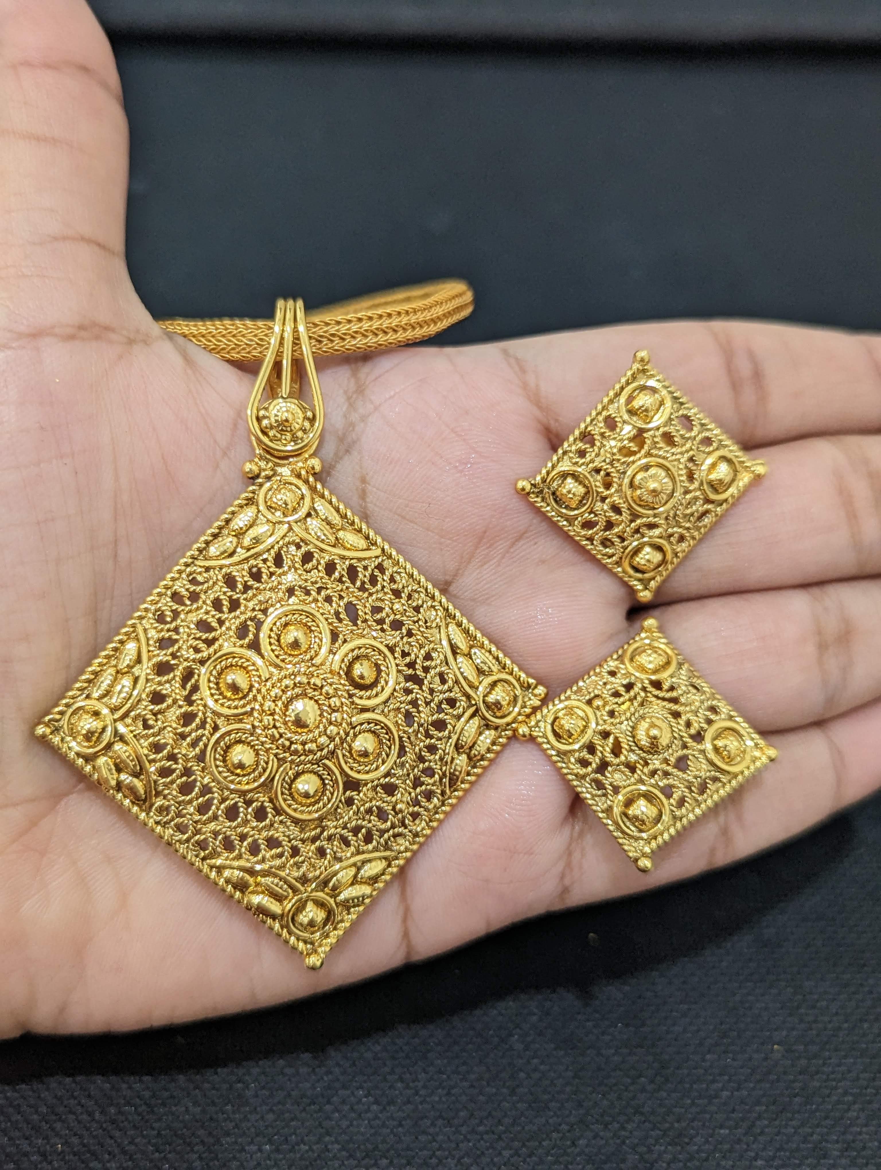 Hawaiian Luxury 24k Gold Plated Necklace Earring Jewellery Set Indian Dubai  Wedding Banquet Luxury Choker Design Gifts Wholesale - Jewelry Sets -  AliExpress