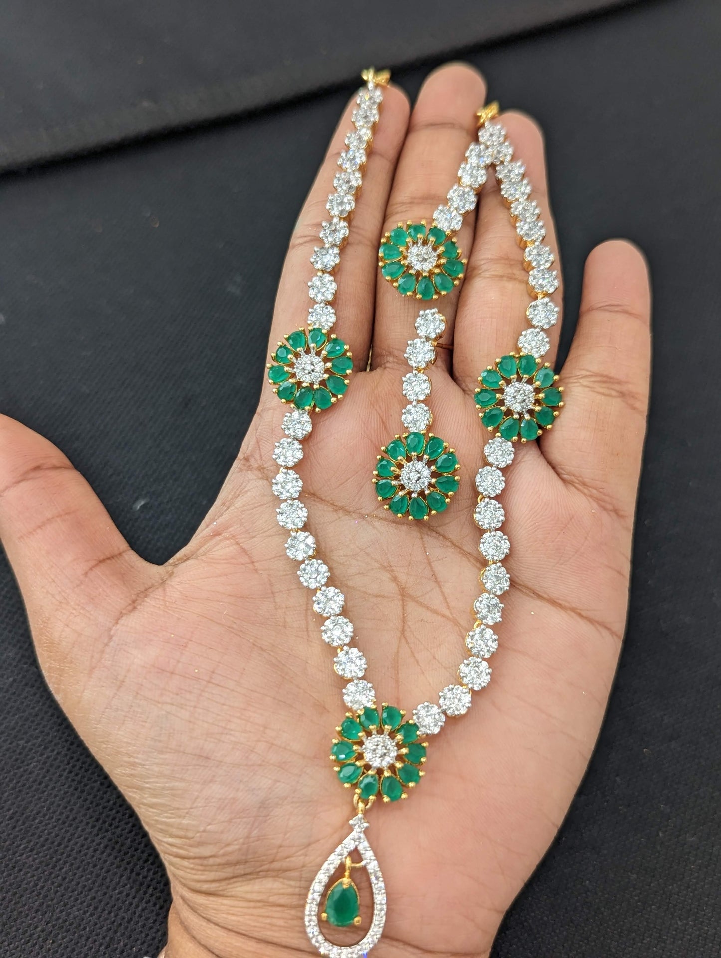 Green White choker necklace and Earrings set