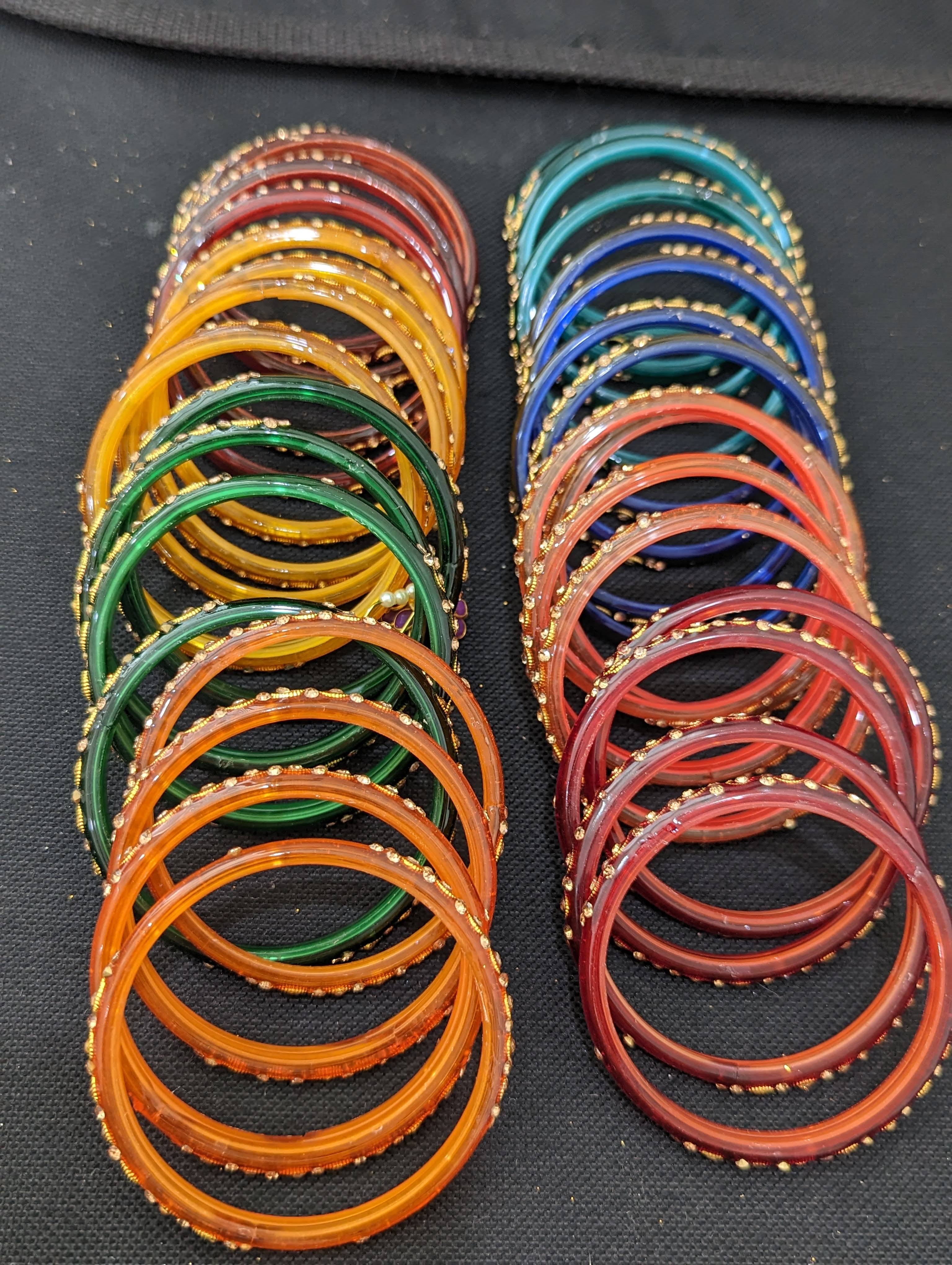 Glass on sale bangles set