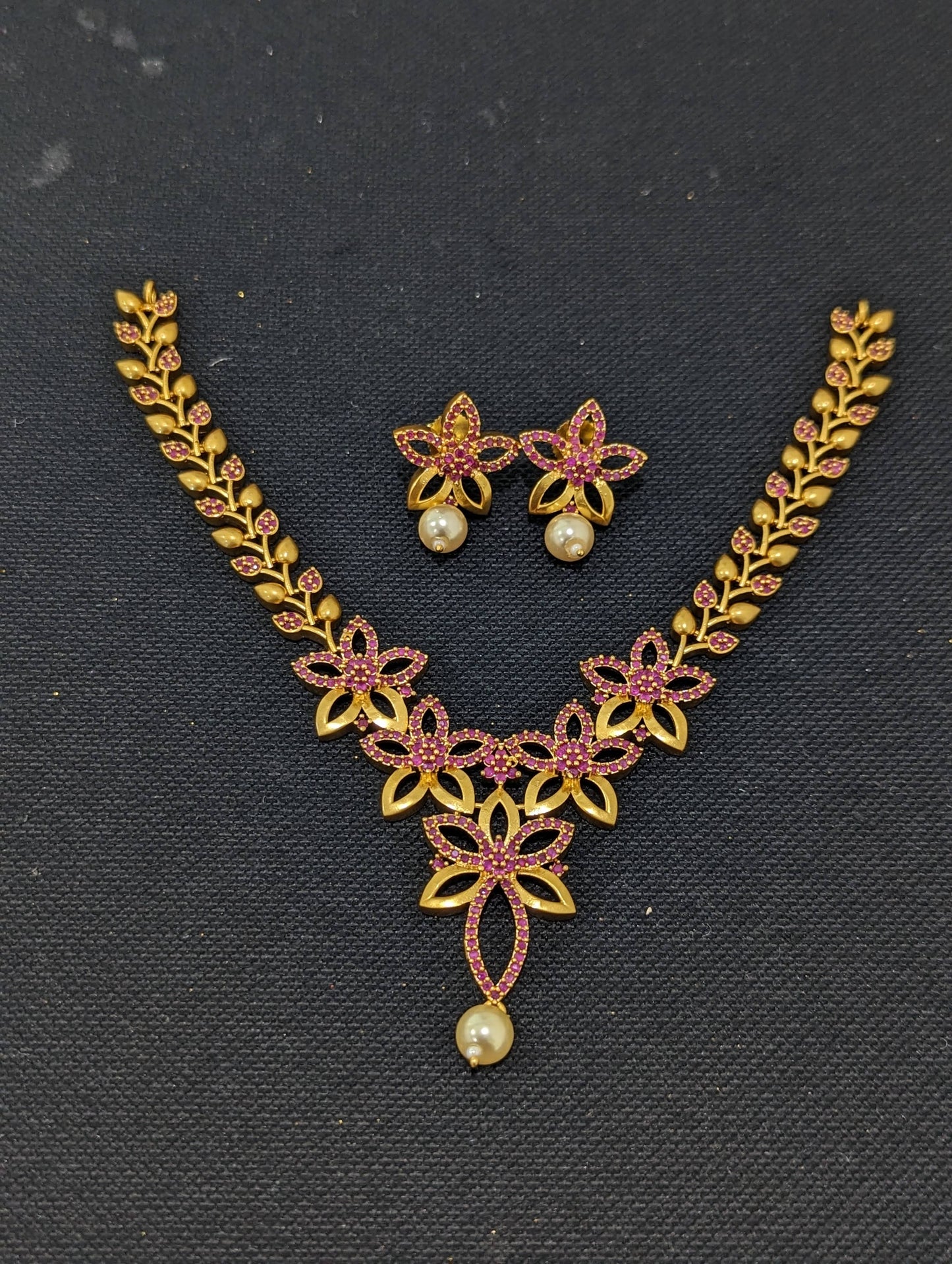 Antique Leafy Flower CZ Necklace and Earrings set