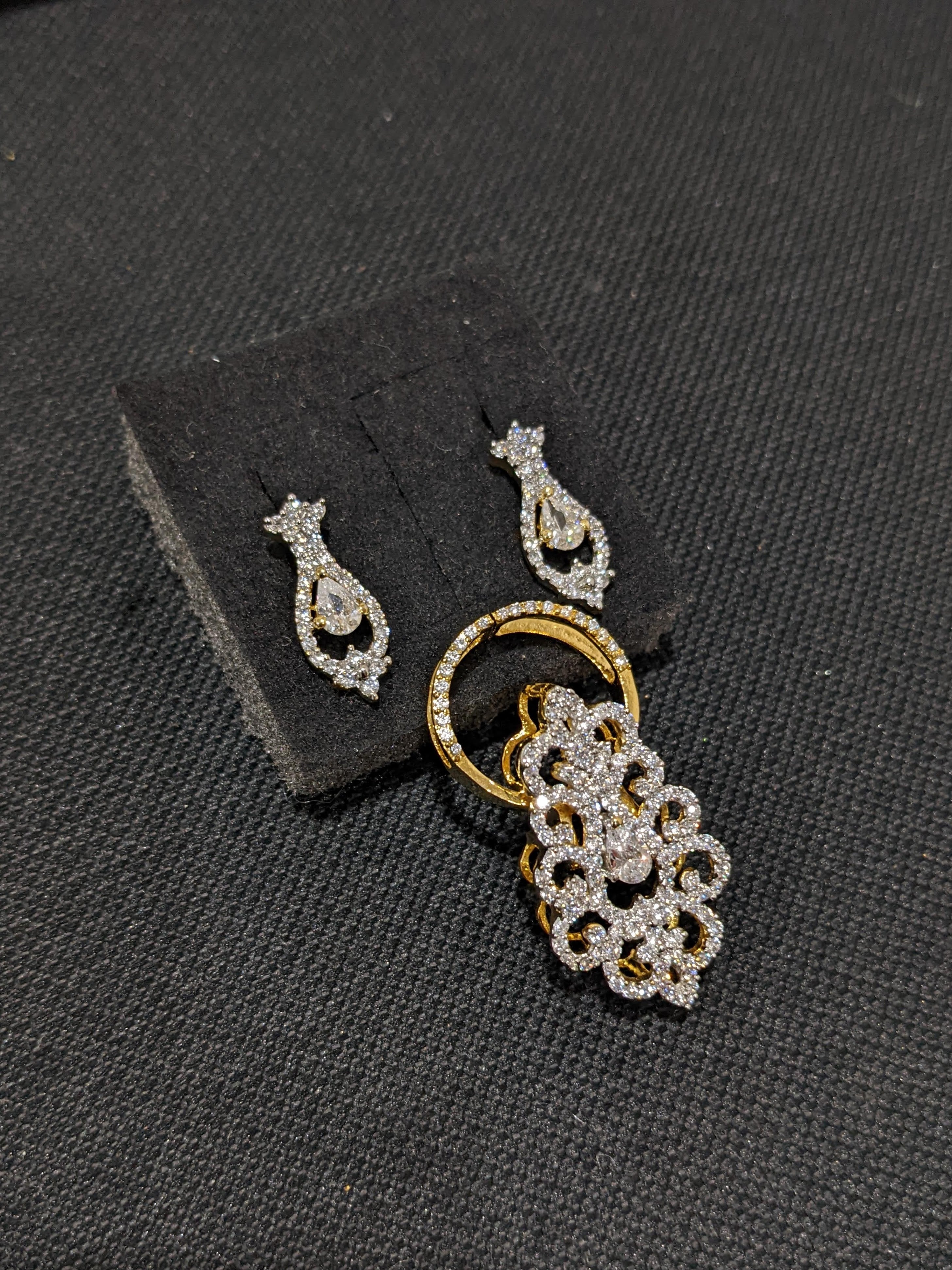 Fancy Brass ONE GRAM GOLD EARRING FOR GIRLS AND WOMENS at Rs 350/pair in  Mumbai