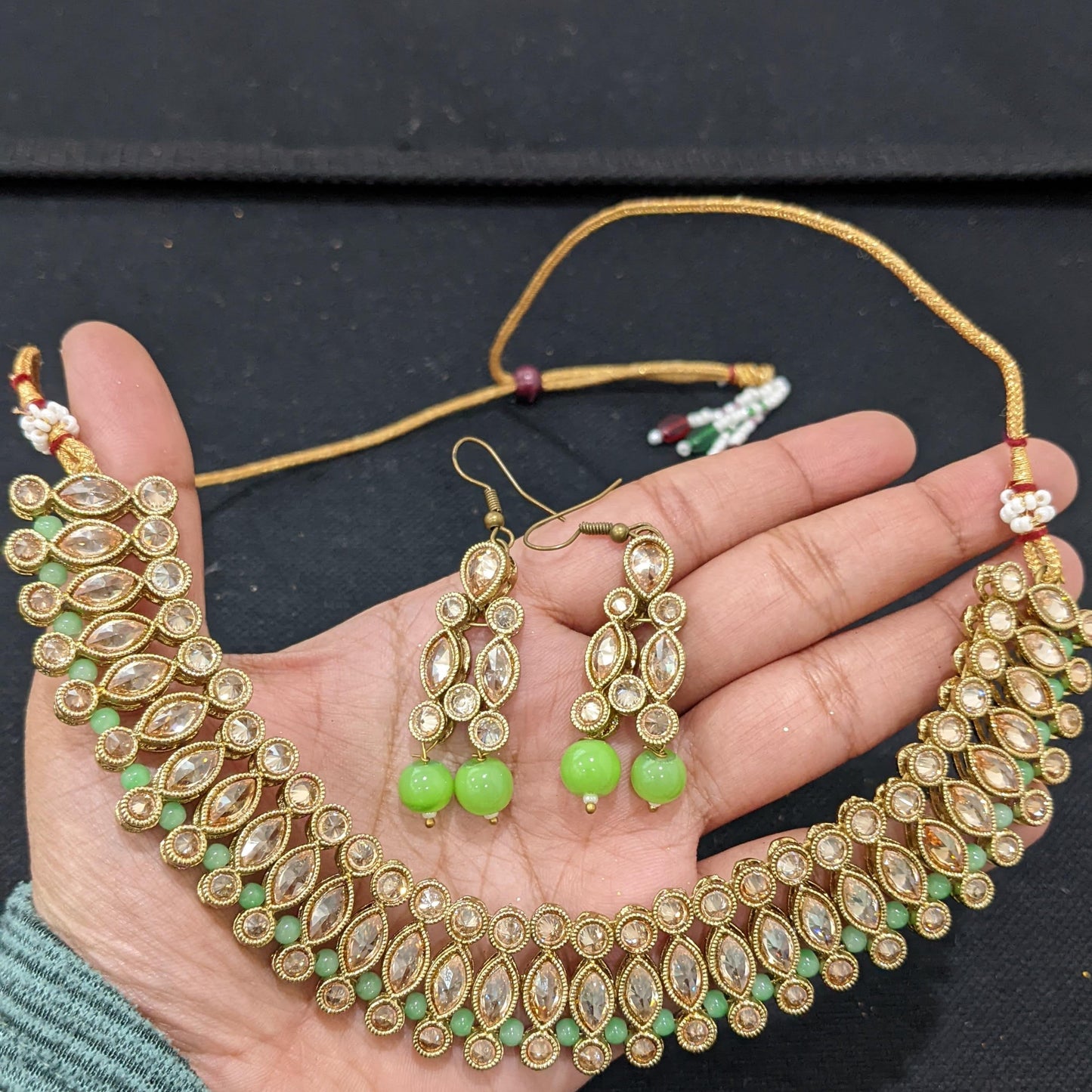 Mehandi polish polki stone choker necklace and earring set