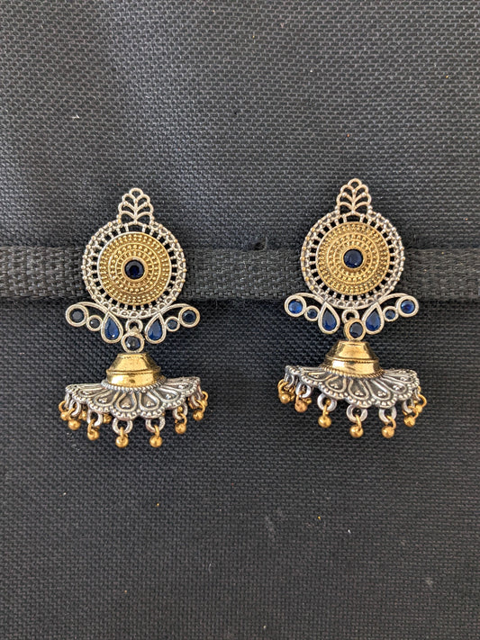 Curvy design dual tone oxidized silver earrings